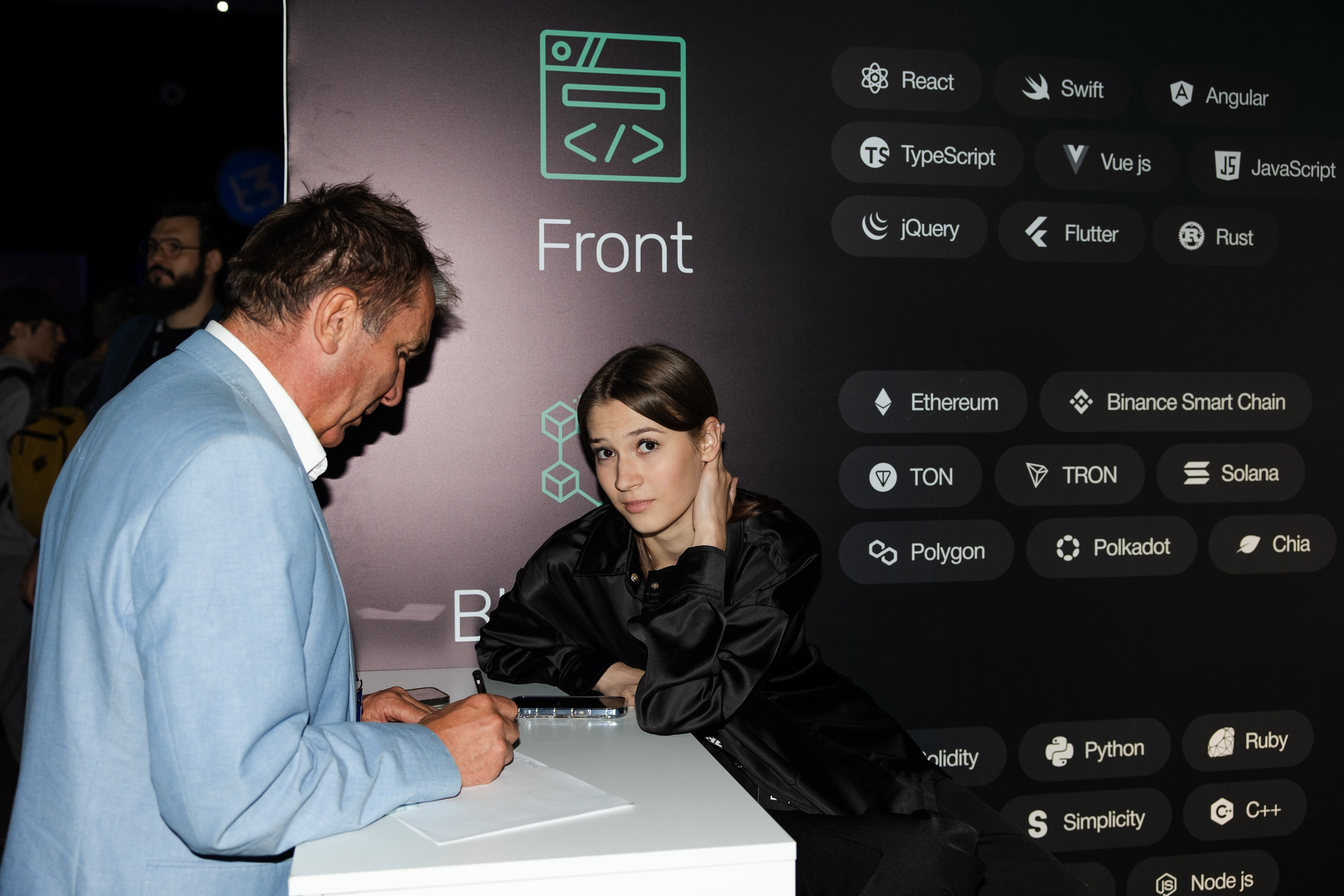 Crypto Summit (1). Свадебный репортажный фотограф в Москве