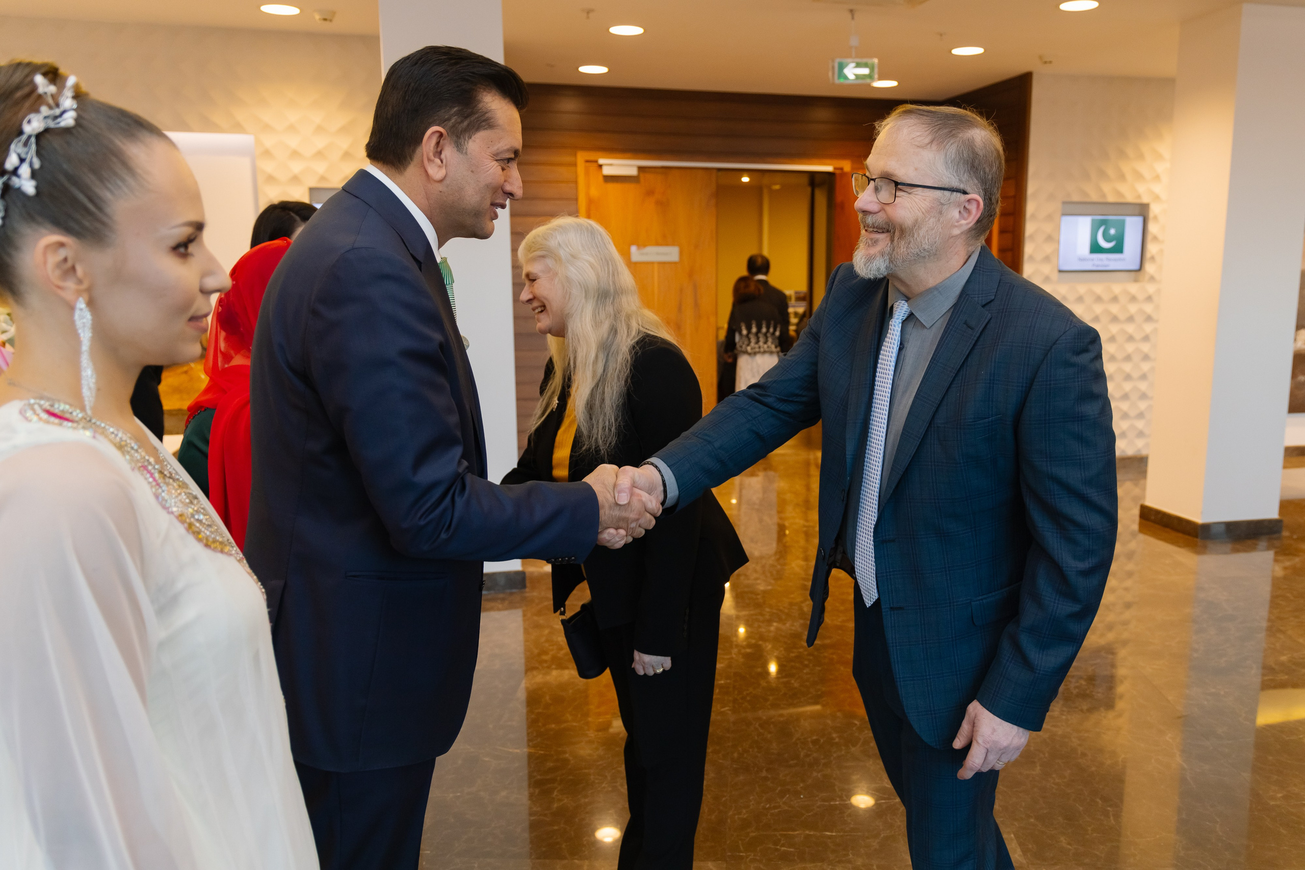 Фотосъемка делегации Пакистана в Беларуси в отеле Марриотт. Свадебный фотограф в Минске/Беларуси Сергей Спиридонов
