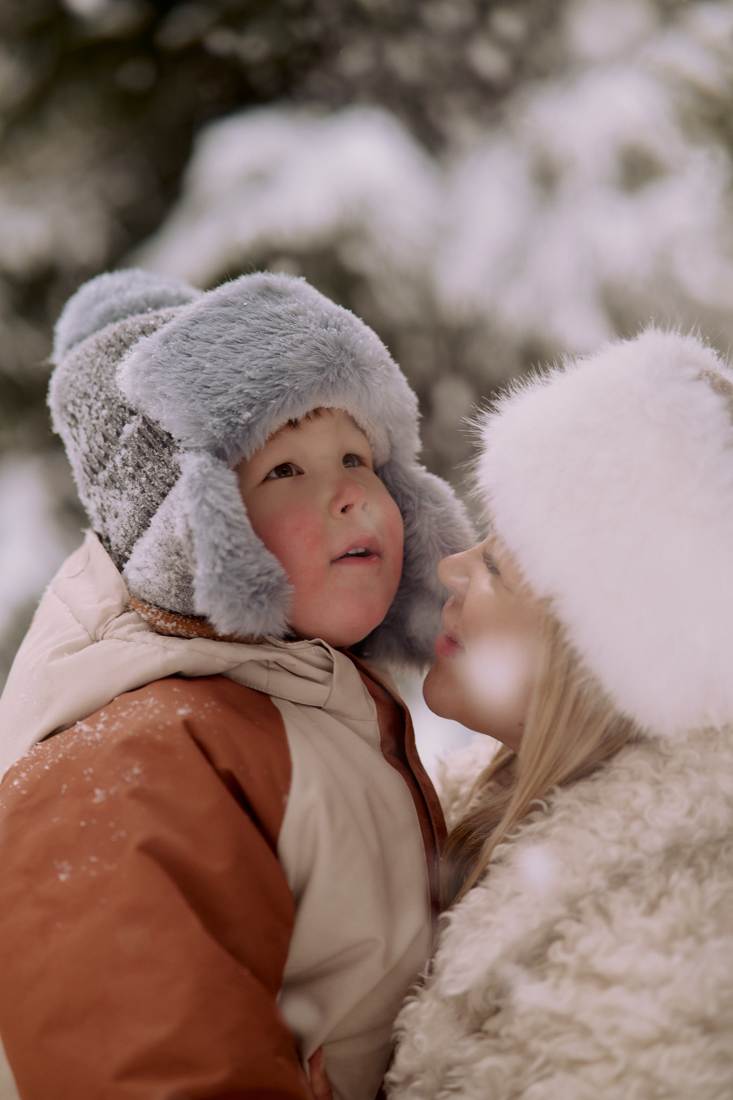 Паша, Света и Марк на зимней прогулке. Семейный и свадебный lifestyle-фотограф в Москве Мария Петрова