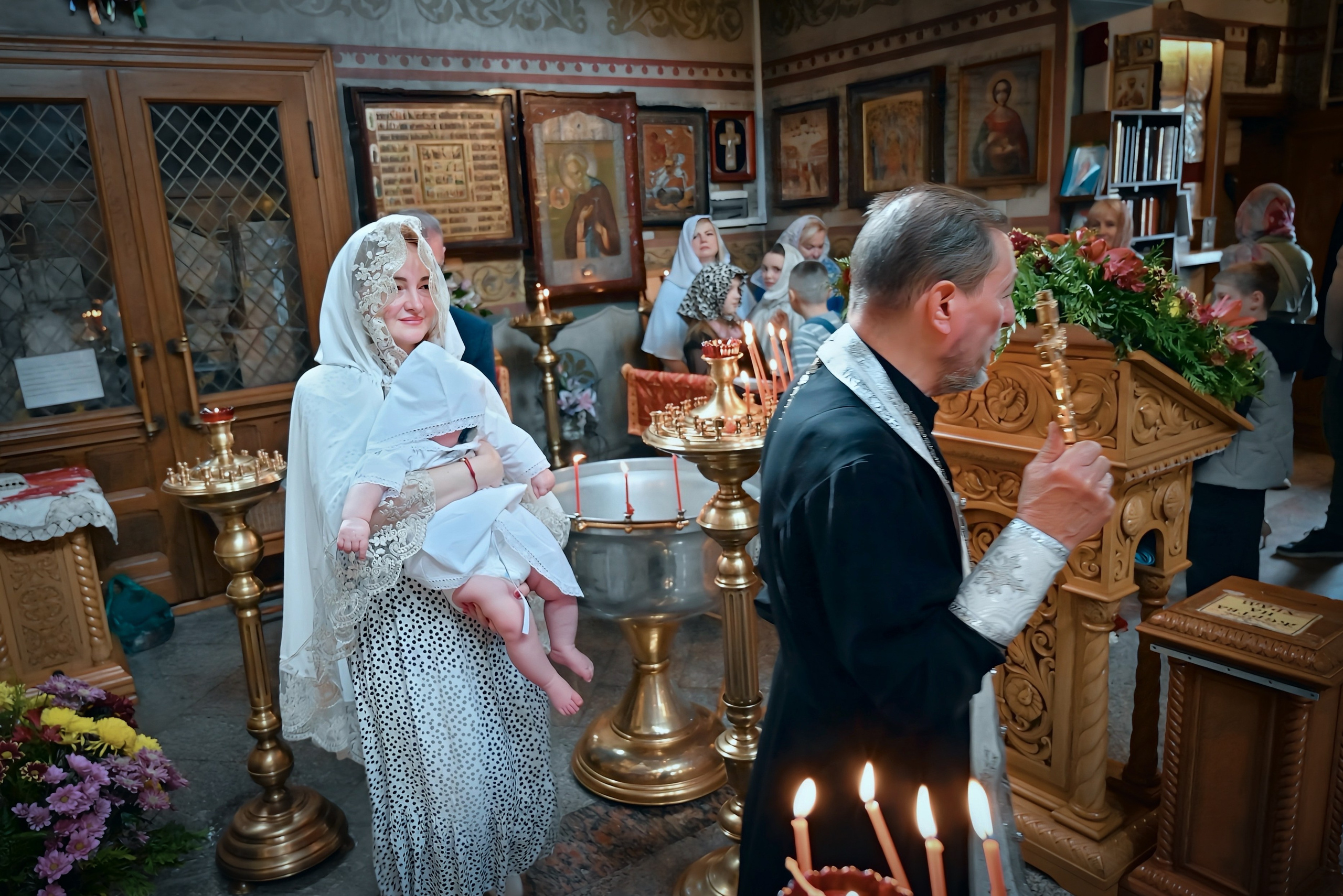 Крещение мама Лилия. Семейный и детский фотограф Москва