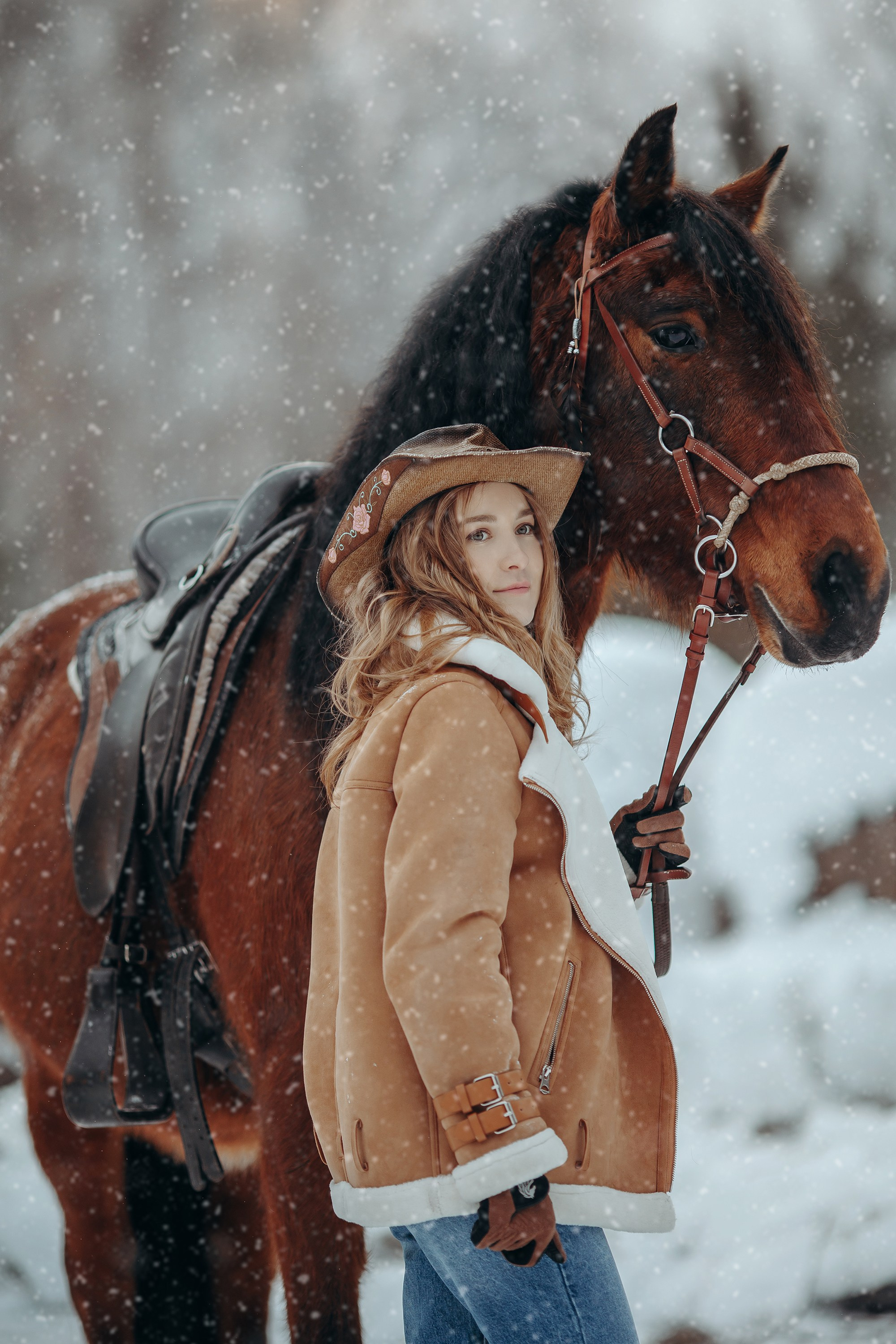 Снежная история. Анна Молчанова конный фотограф в Тюмени | фотосессии с лошадьми Тюмень