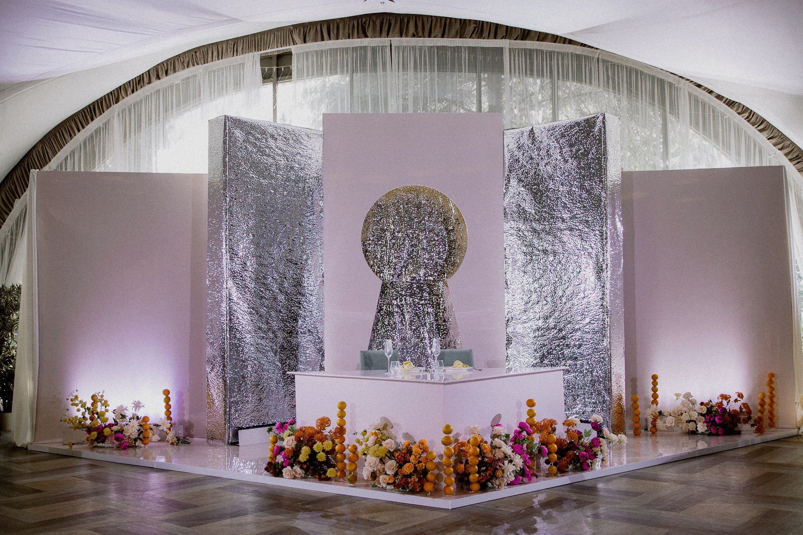 КЛЮЧИК И ЗАМОЧЕК