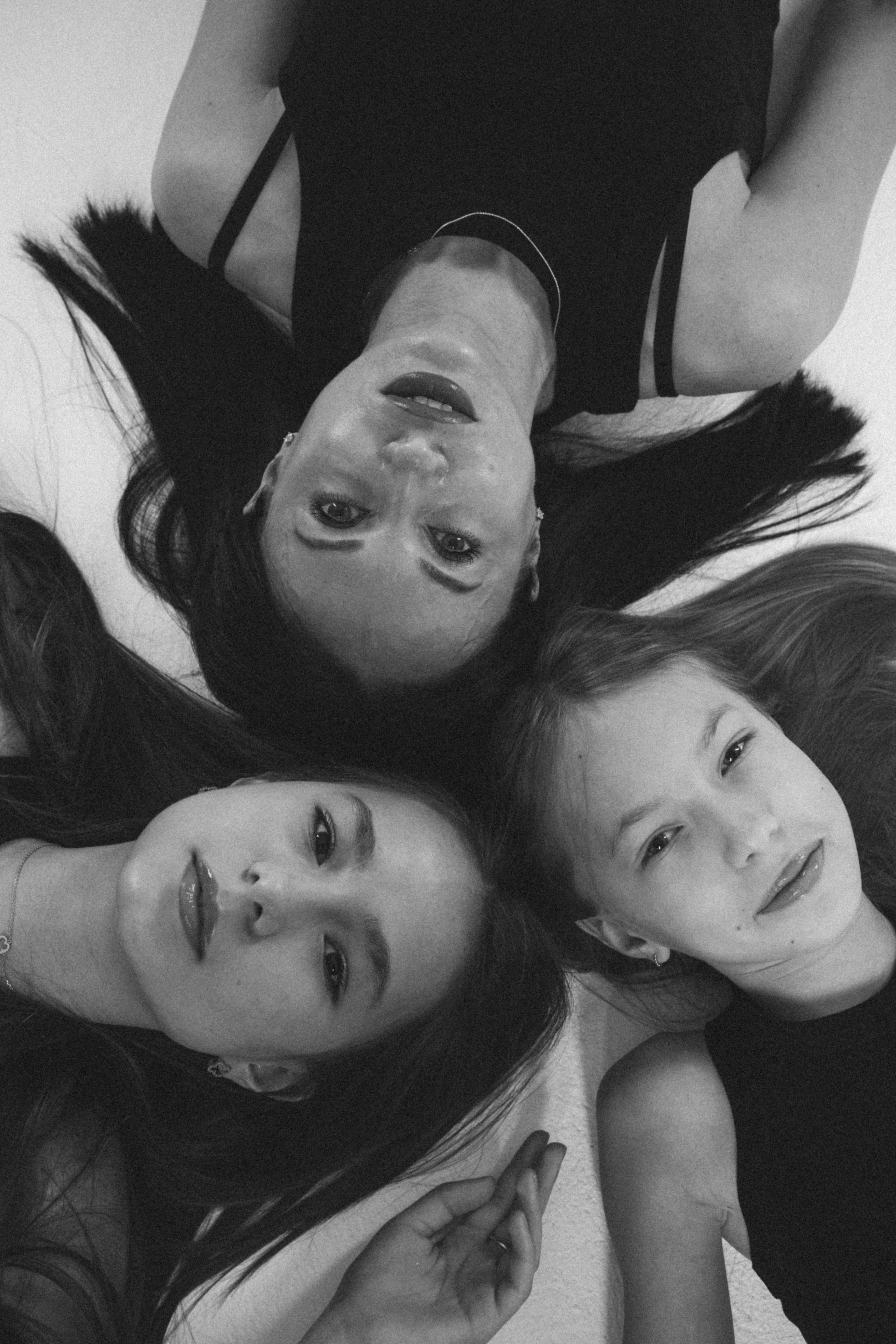 АЛЛА и ДЕВОЧКИ. Я фотограф из Москвы к Вашим услугам