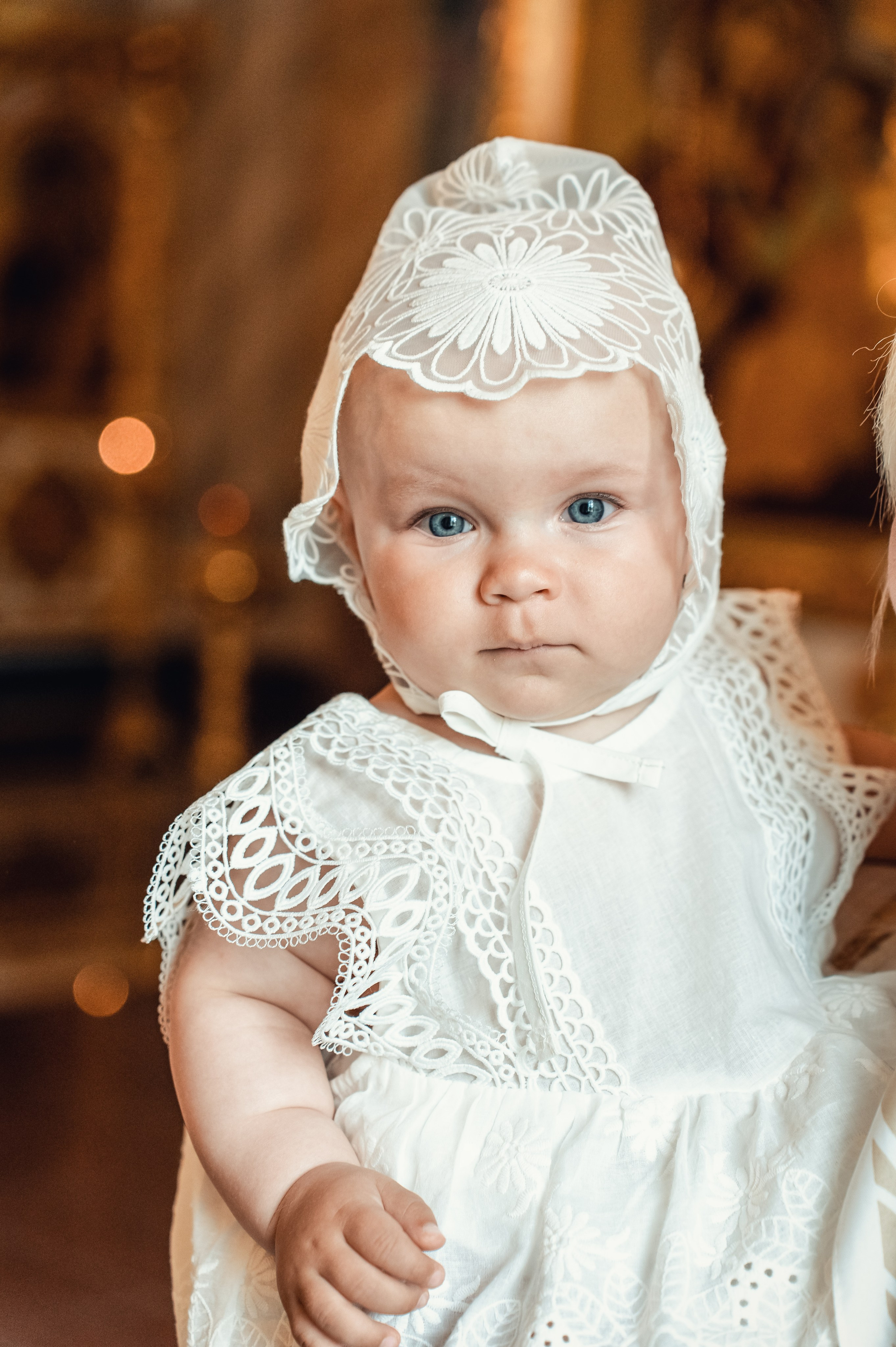 Крещение Полины в храме Покрова Пресвятой Богородицы. Фотограф на Крещение Тула и Венчание в Туле, детский и семейный фотограф