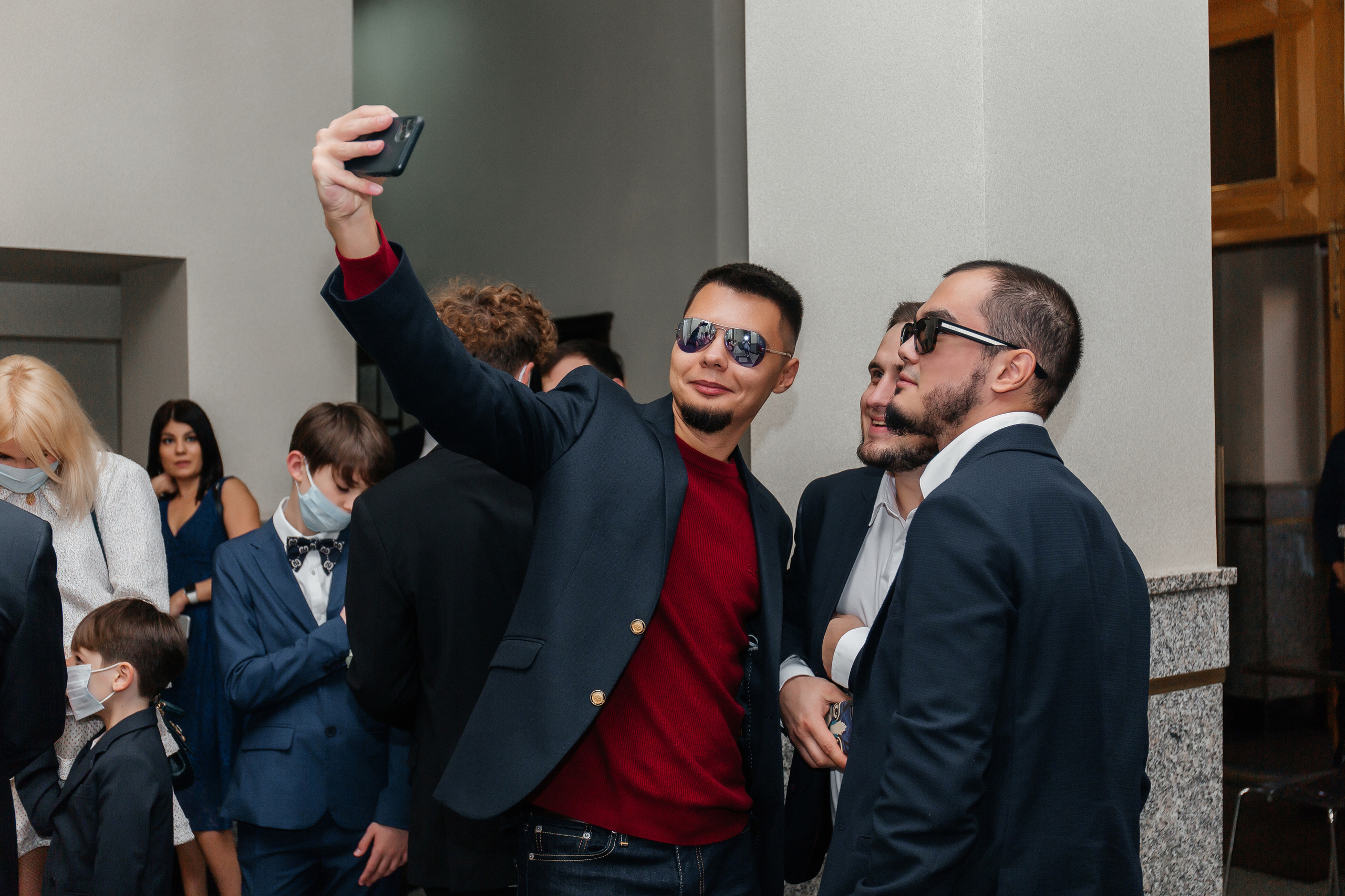 Свадебная фотосессия в отеле и вечеринка на теплоходе. Фото Радости. Свадебный и семейный фотограф в Москве Юлия Самойлова