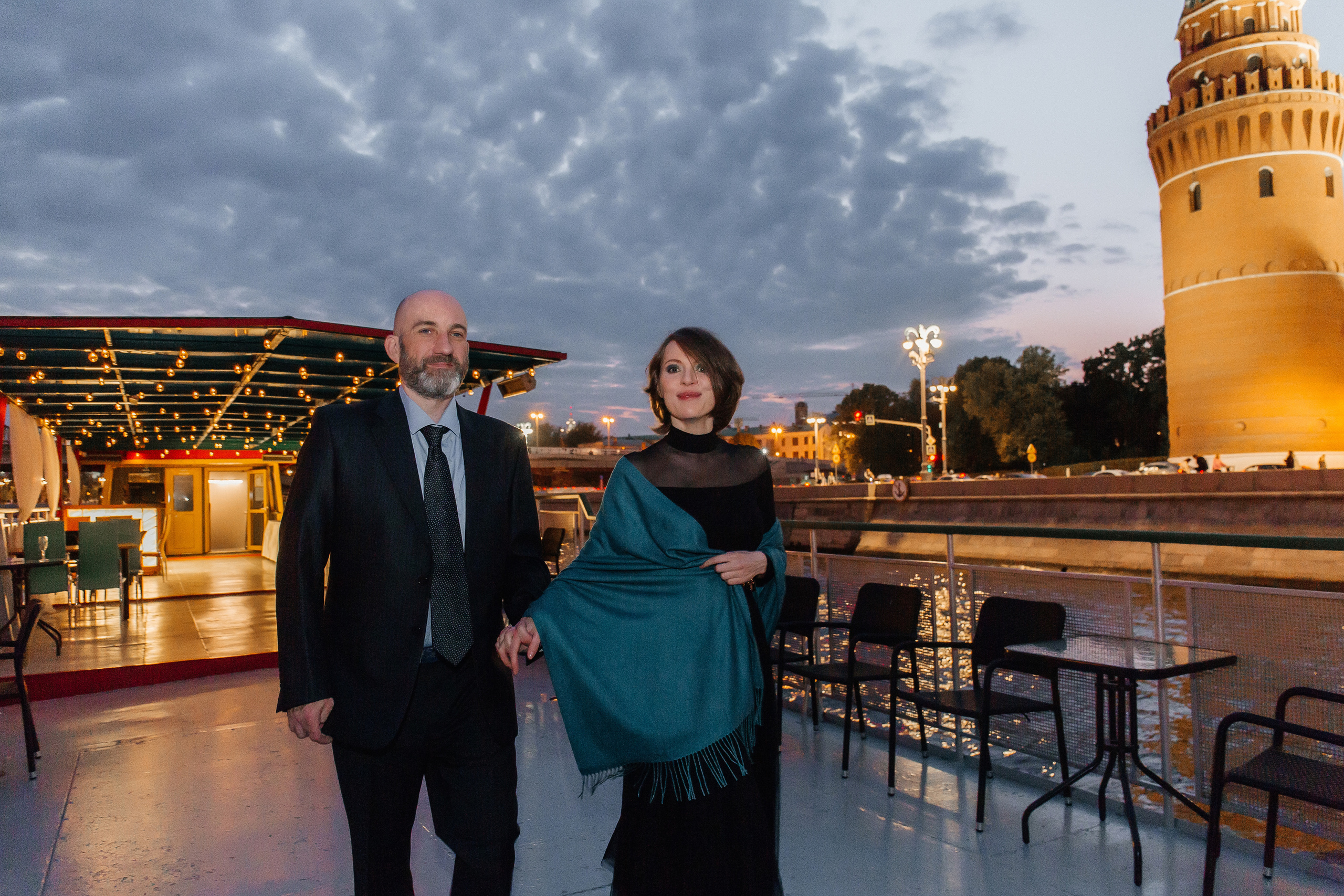 Свадебная фотосессия в отеле и вечеринка на теплоходе. Фото Радости. Свадебный и семейный фотограф в Москве Юлия Самойлова