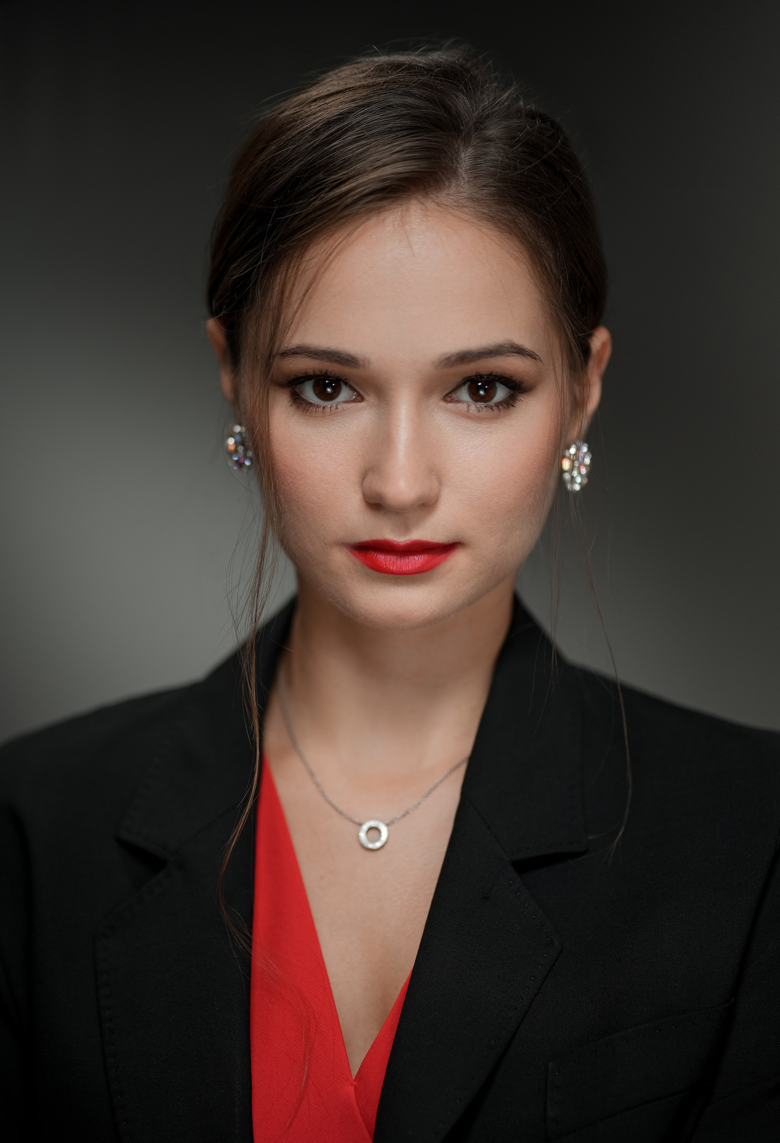 Актриса Эльвира Якупова. Портретная съемка в Москве, студийный фотограф Игорь Фомин