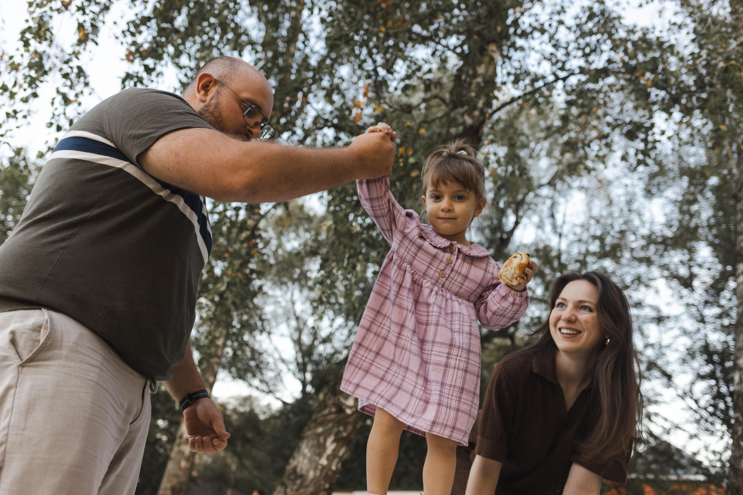 Кирилл, Галя и Бэлла. Семейный фотограф в Москве