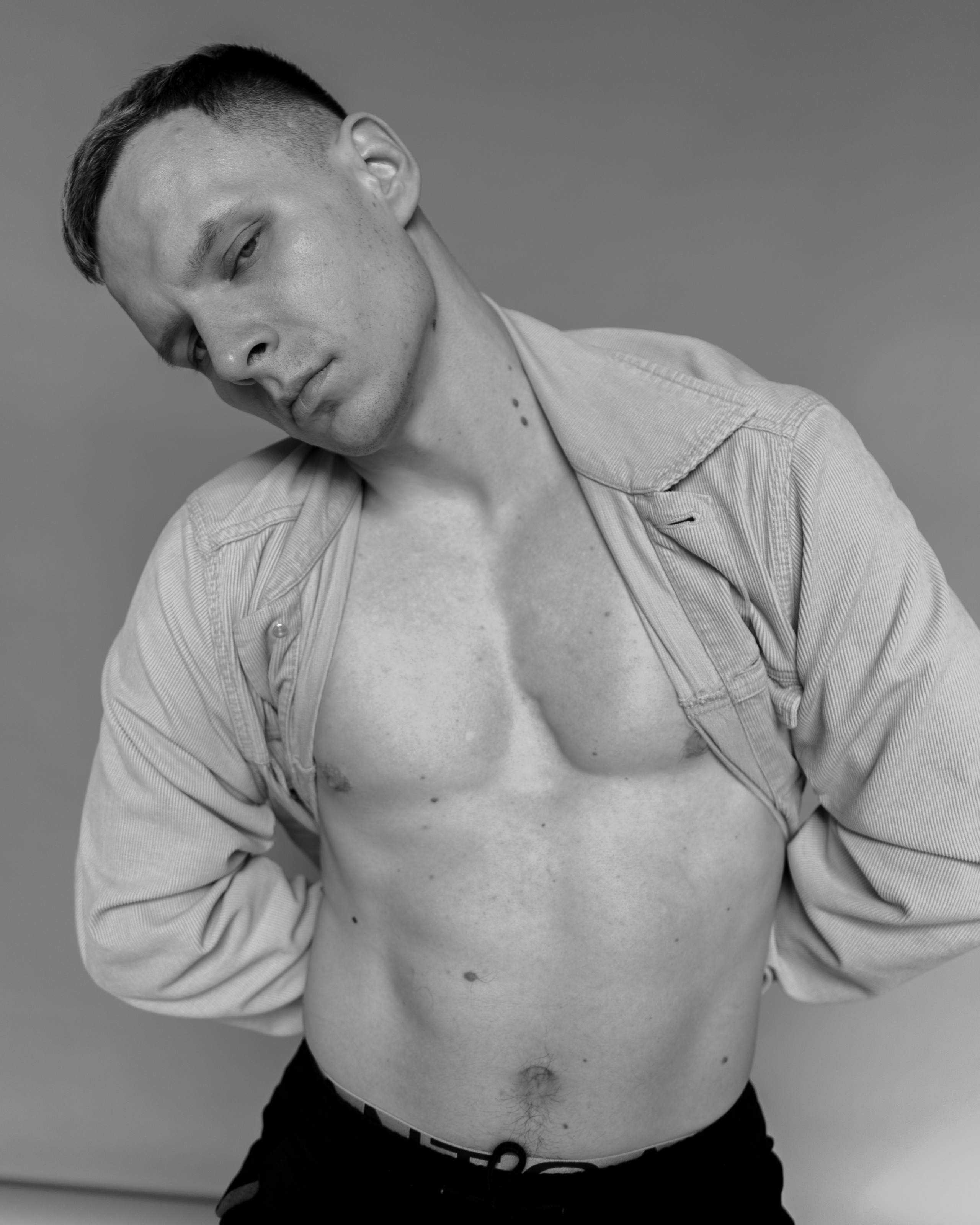 Мужская съёмка в студии. Фотограф Елизавета Потешкина