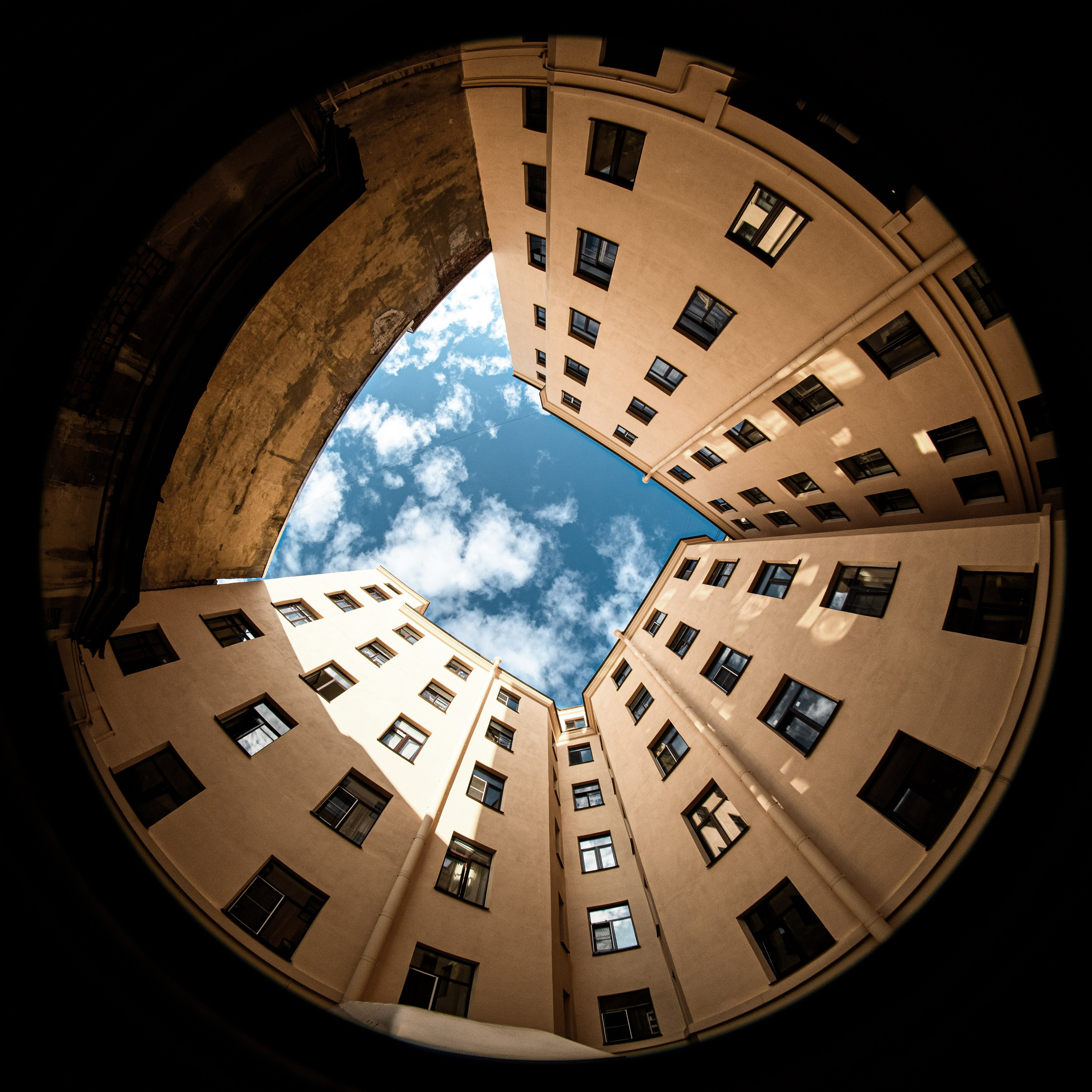 10-я линия В.О., 7