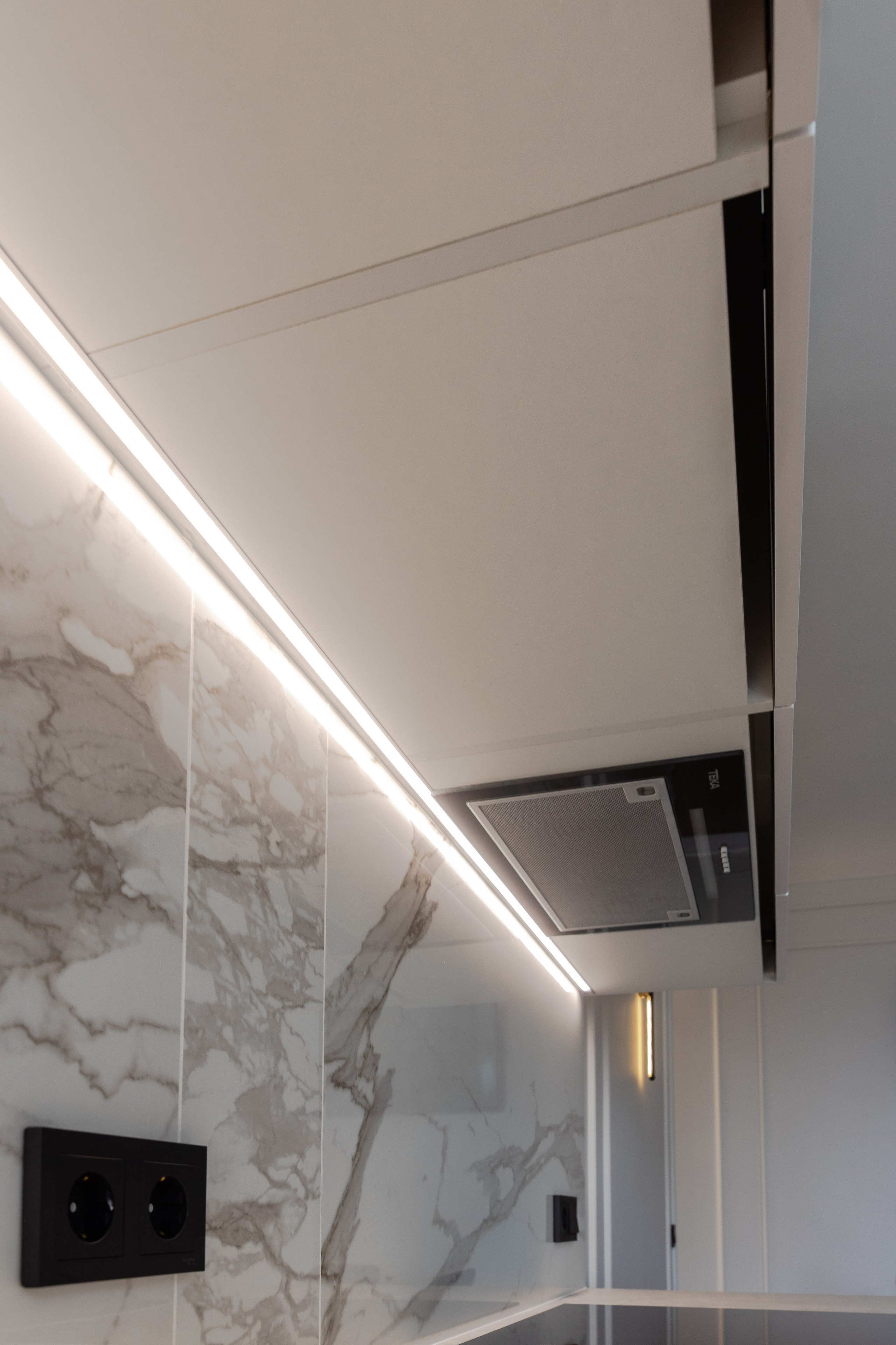 Северный Парк | Кухня | ГР-5743. ГУДРУМ — Мебель на заказ в Томске | Кухни | Шкафы | Стулья и Столы