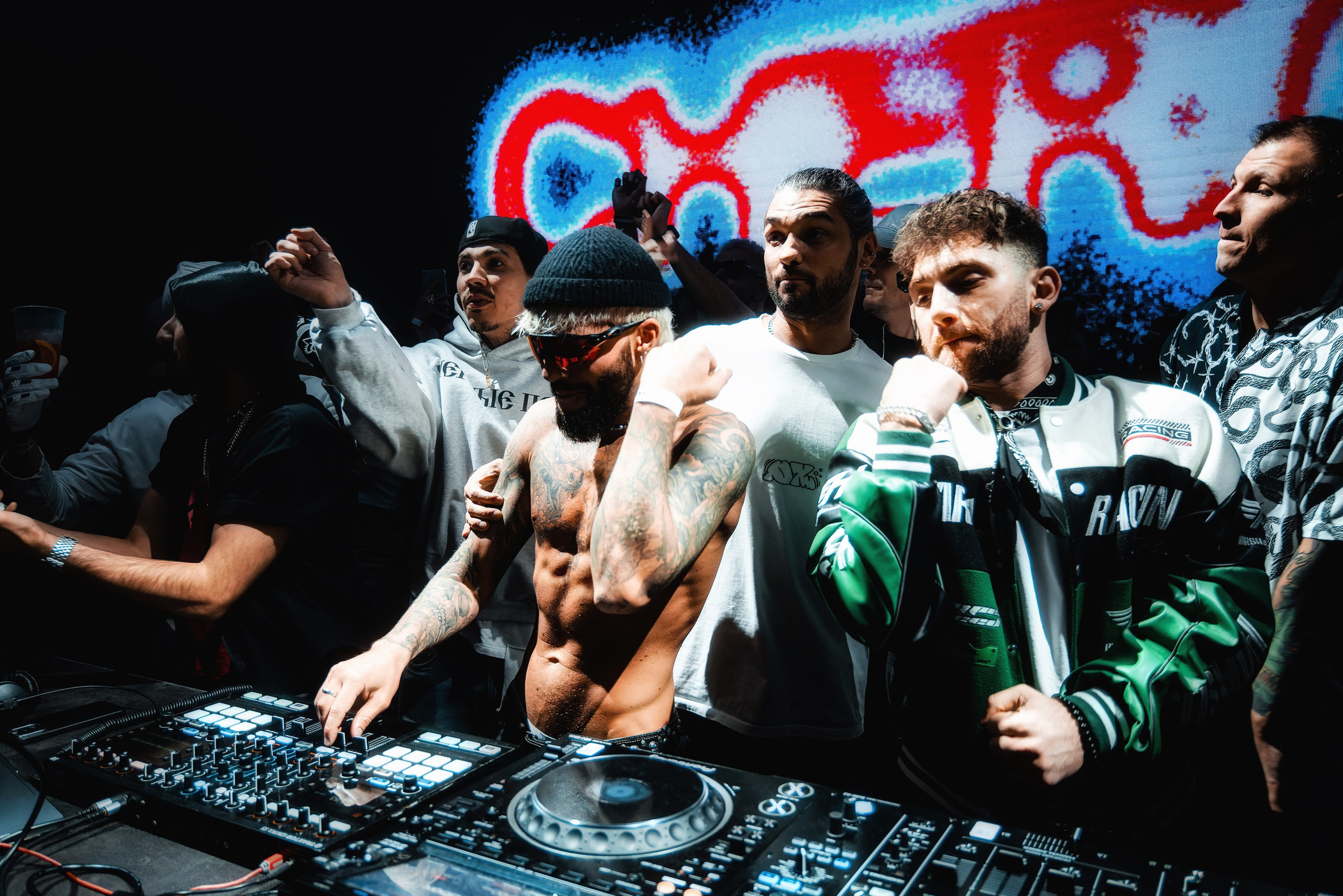 AVG x Desiigner в Tau 21.02.2025. Репортажный фотограф и видеограф в Москве