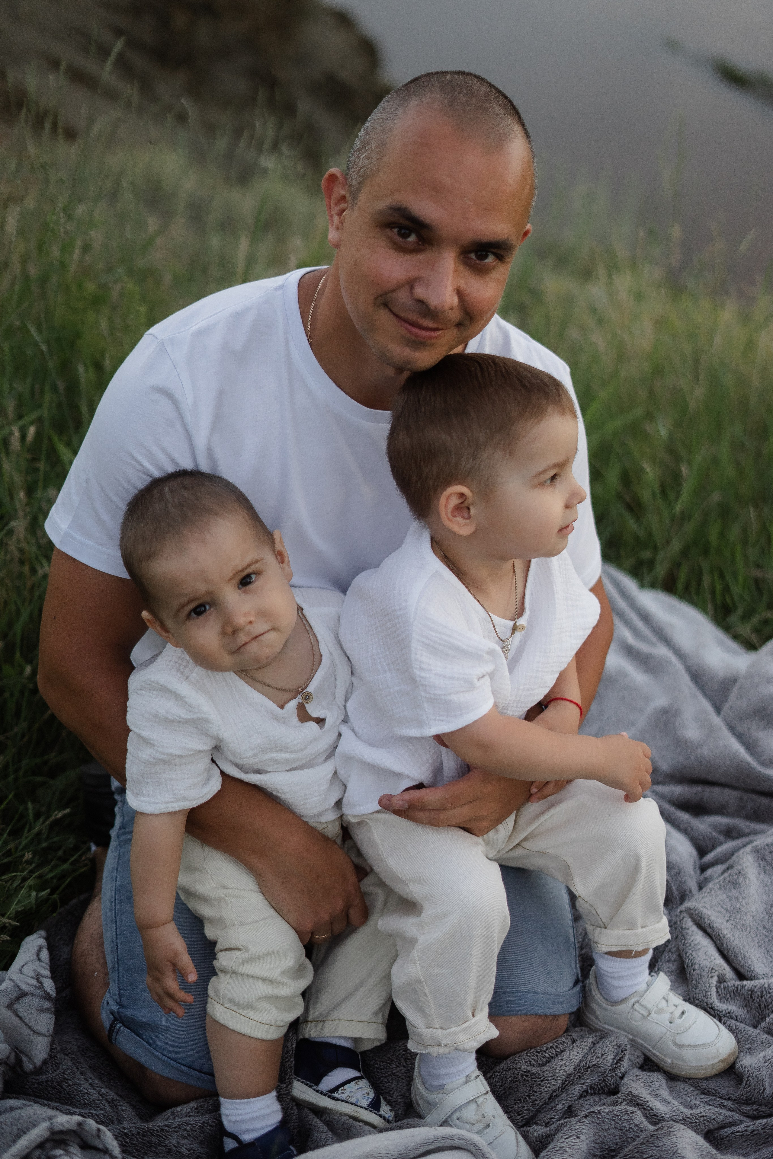 Аня, Денис, Ямиль и Даня. Главная