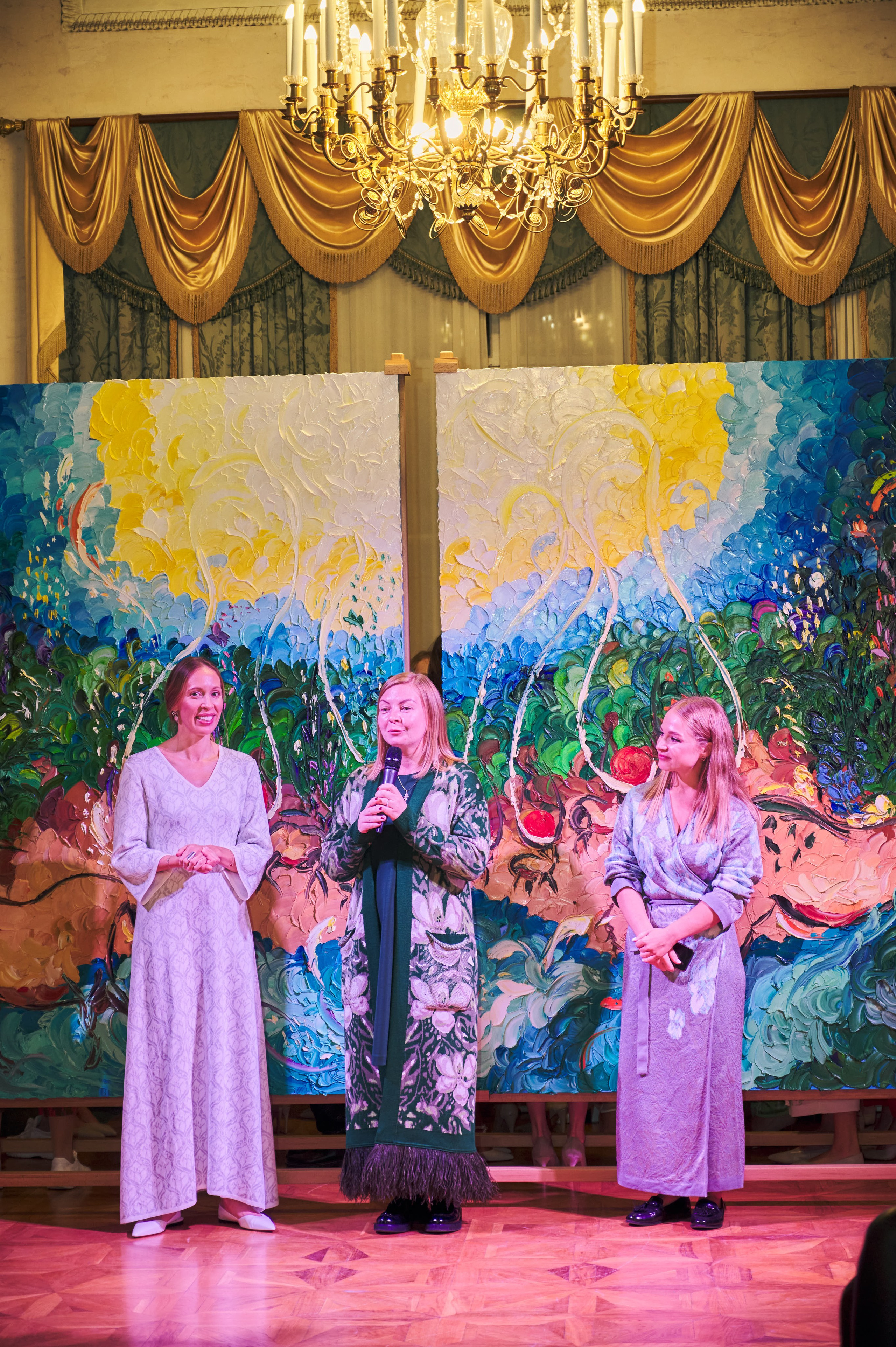 21.09.22 Люблино — Показ коллекции платьев. Никита Хохловский фото и видео продакшн