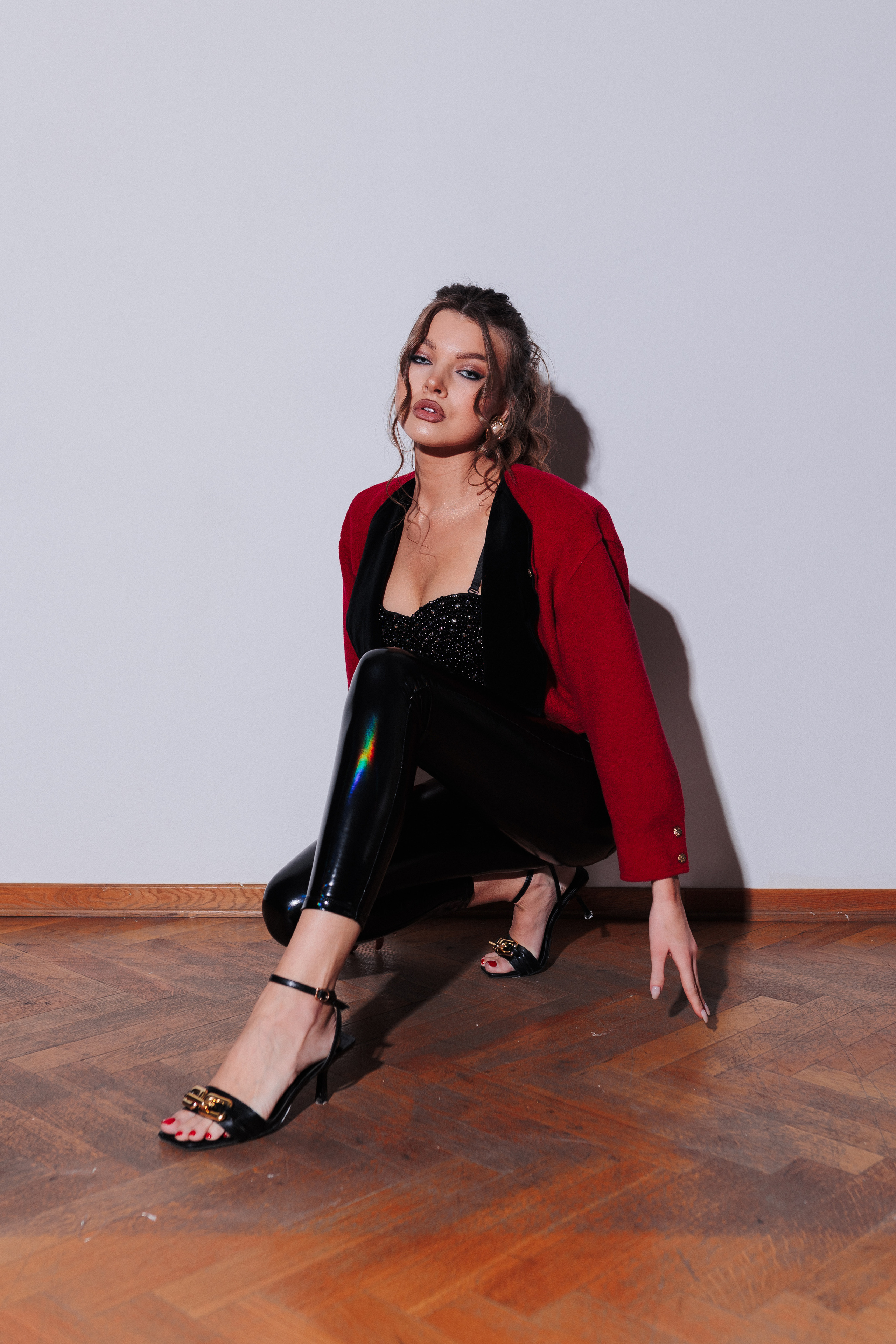 С искусственным светом. Фотограф Полина Лытнева