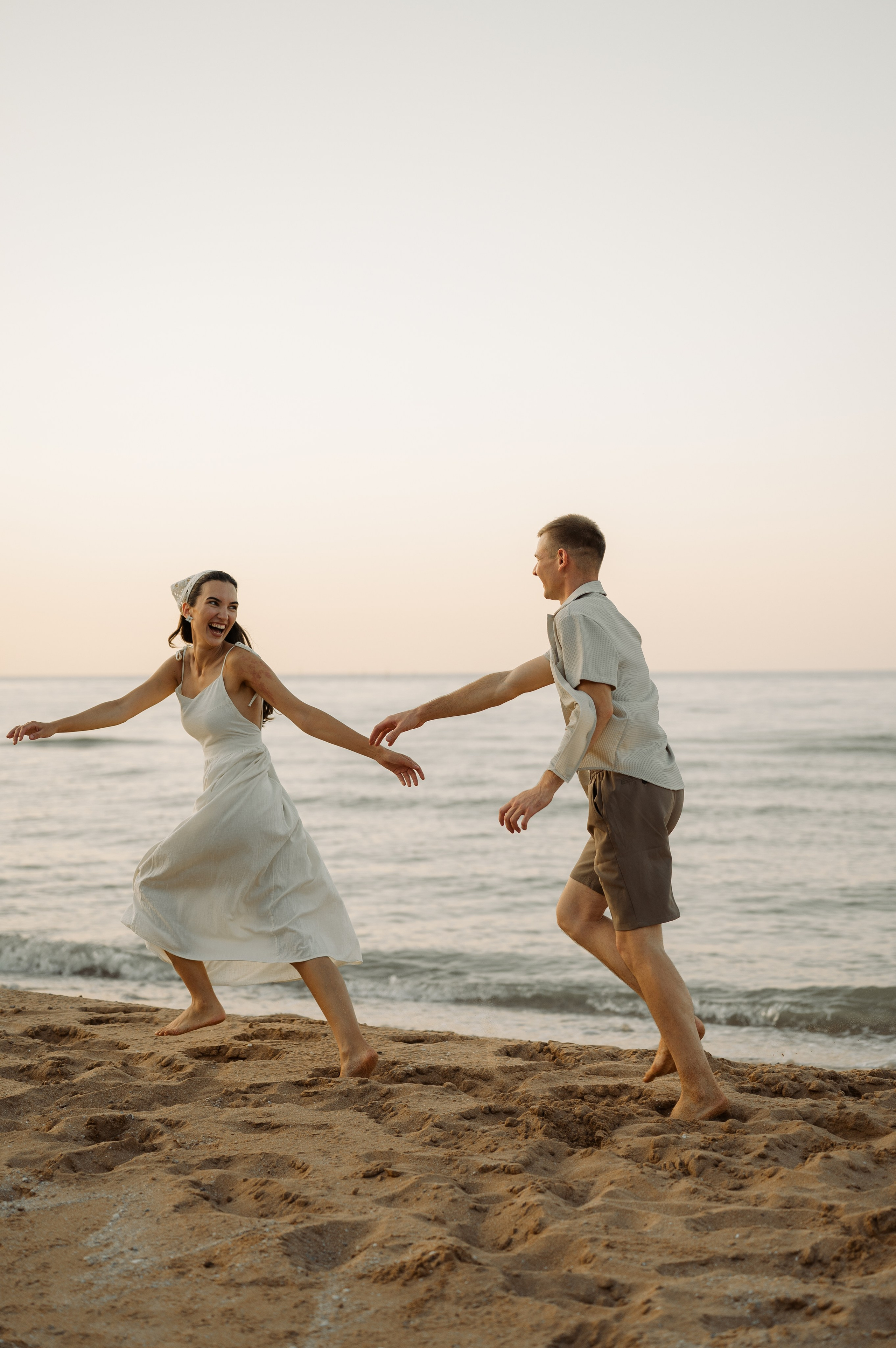 Предсвадебная съёмка на море🌊. Свадебный и семейный фотограф в Краснодаре Алина Мельник