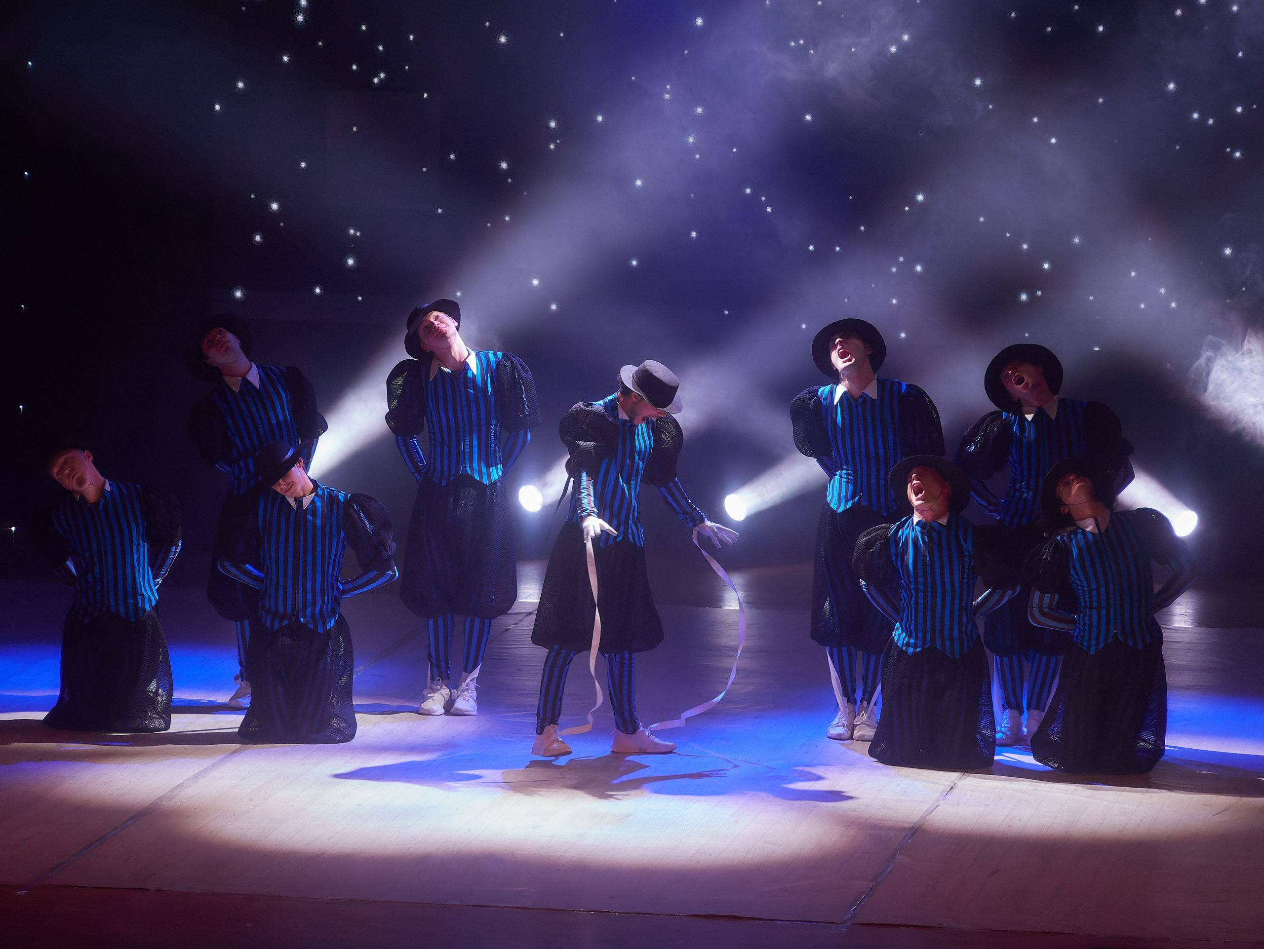 TODES-это уникальный танцевальный мир, вселенная Аллы Духовой!. Семейный и детский фотограф в Междуреченск Олег Бамбульский