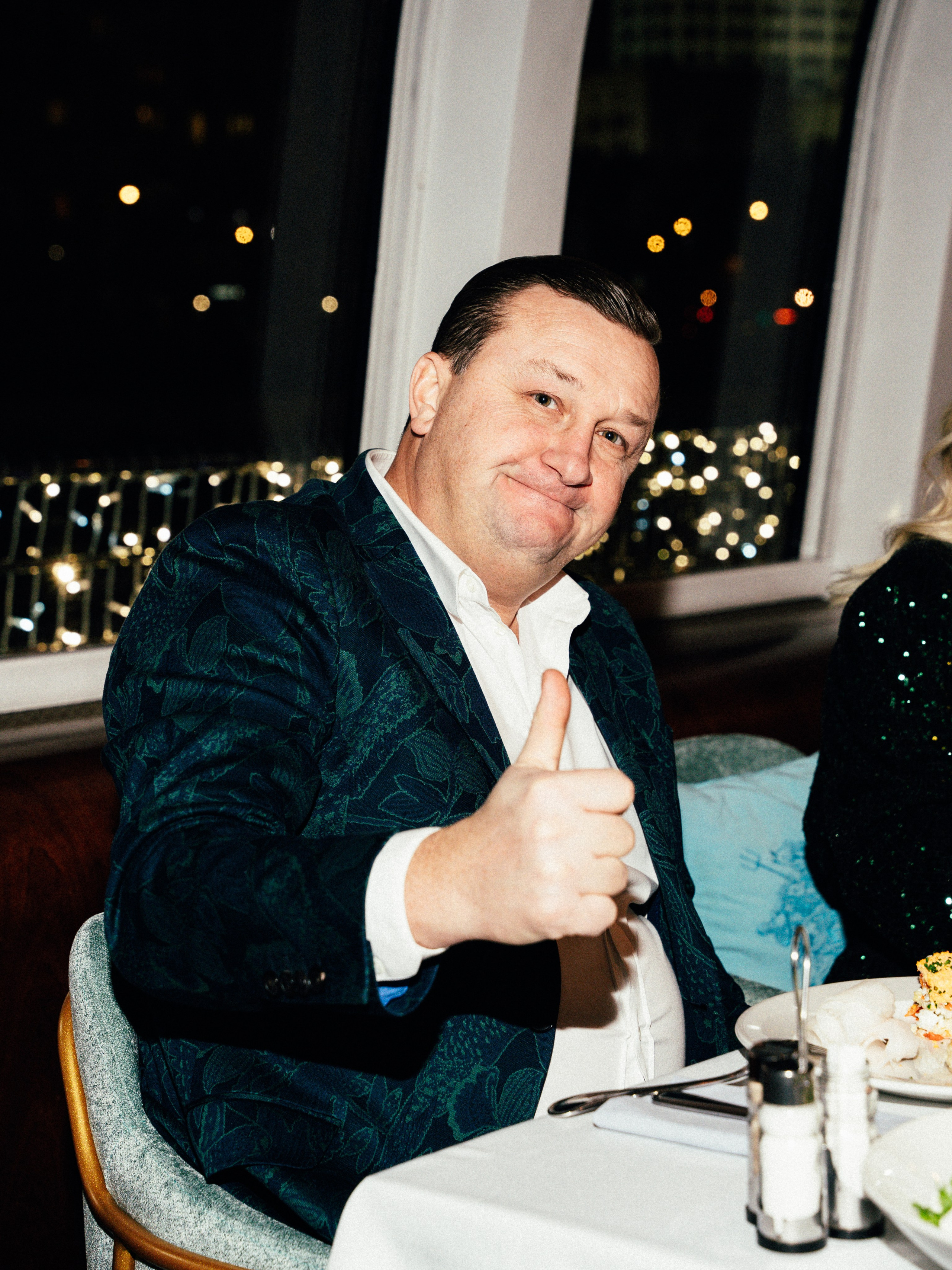 Корпоратив Erwin Река. Портретный и репортажный фотограф