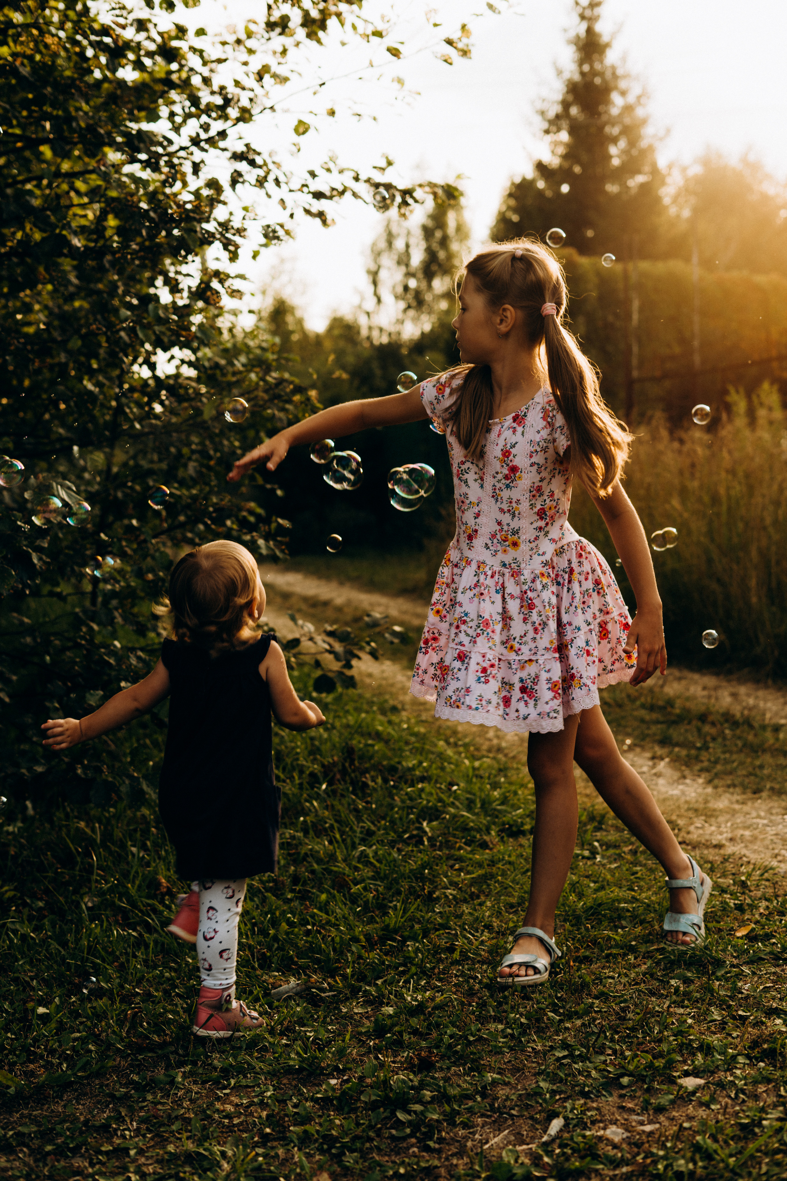 Яркие. Контент Фото Видео Москва