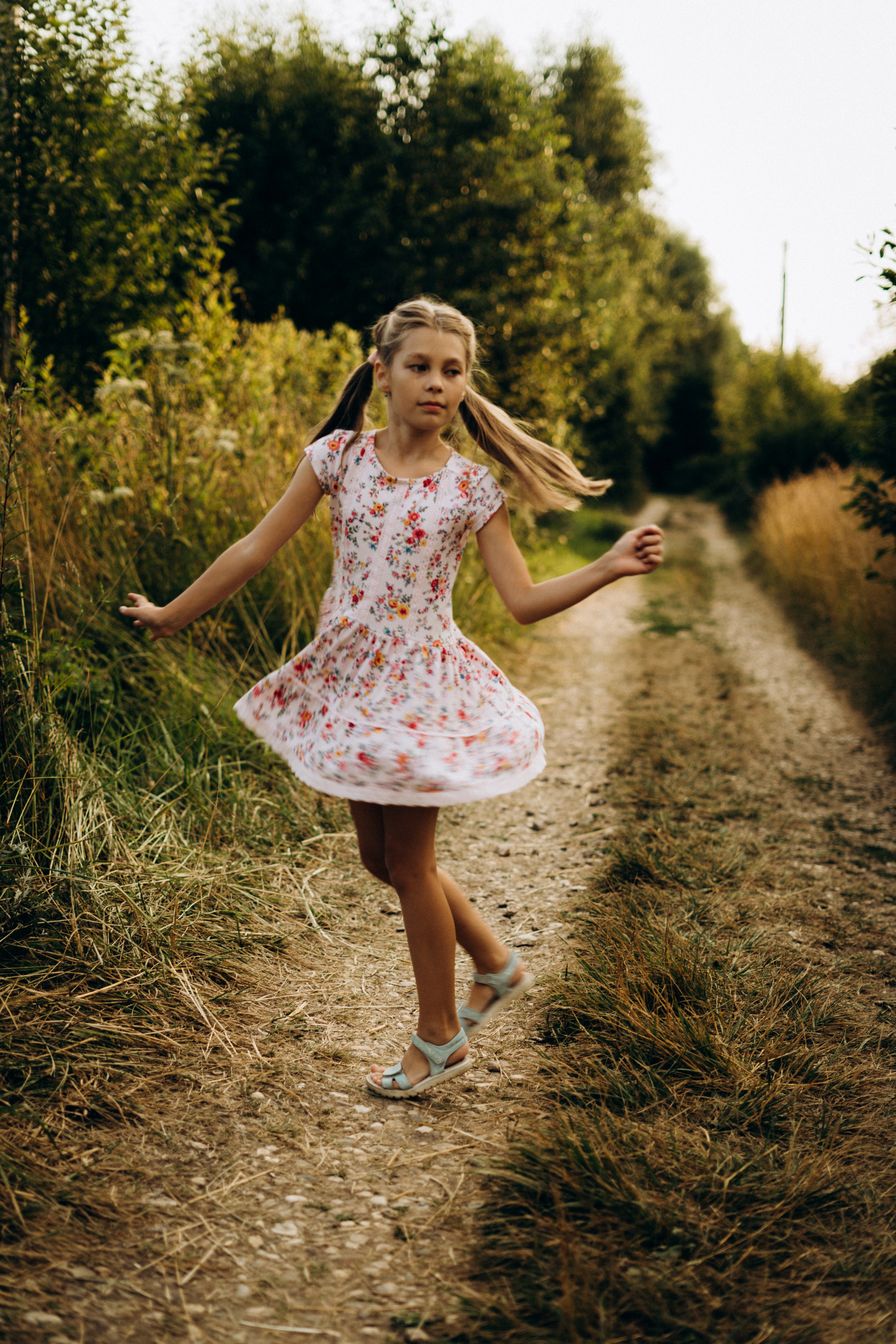 Яркие. Контент Фото Видео Москва