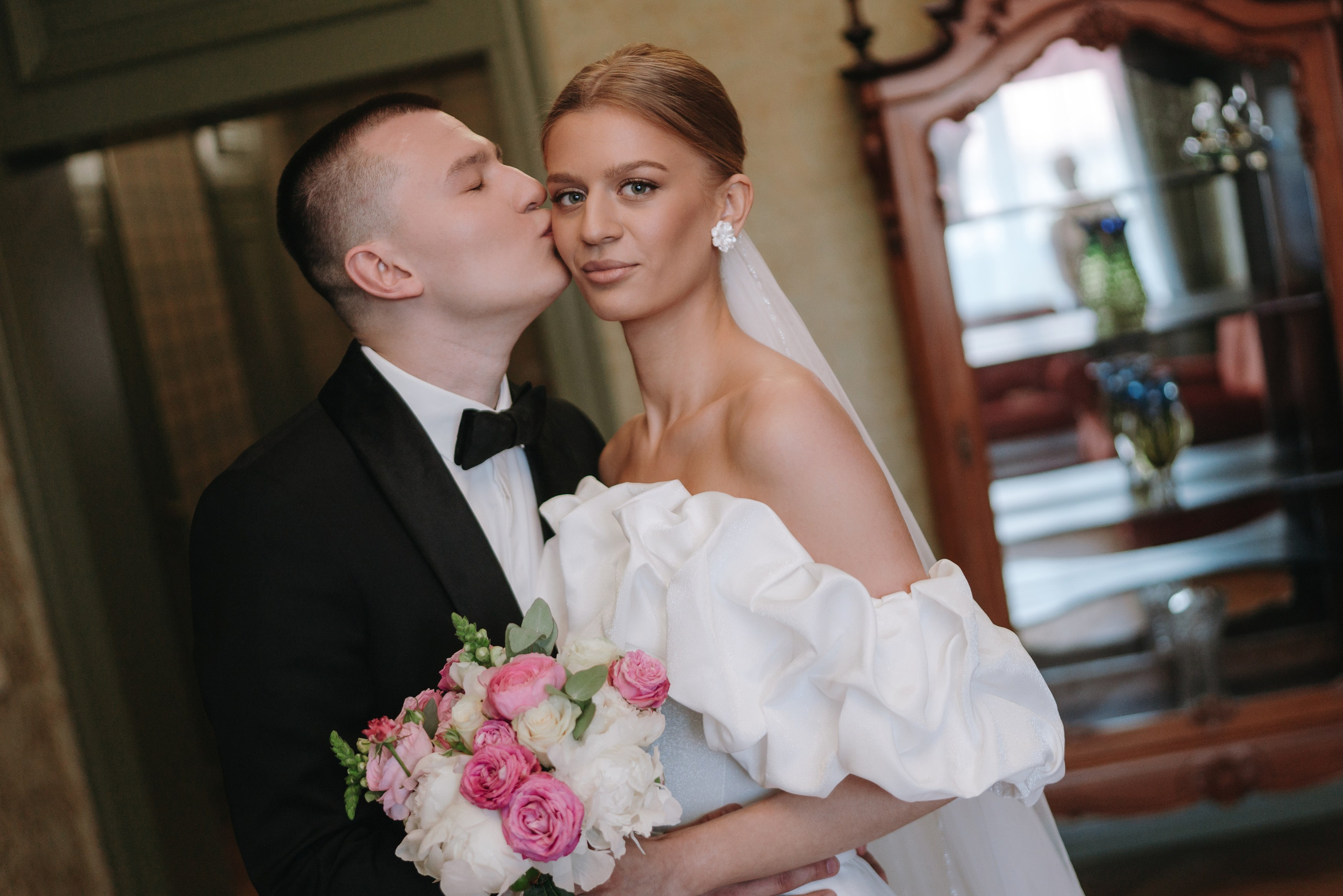 БАНКЕТНЫЙ ЗАЛ ДАСКО ГАРДЕН, ЭМИЛЬ БУРАНГУЛОВ, ИЛЬНАР АХМАДУЛЛИН