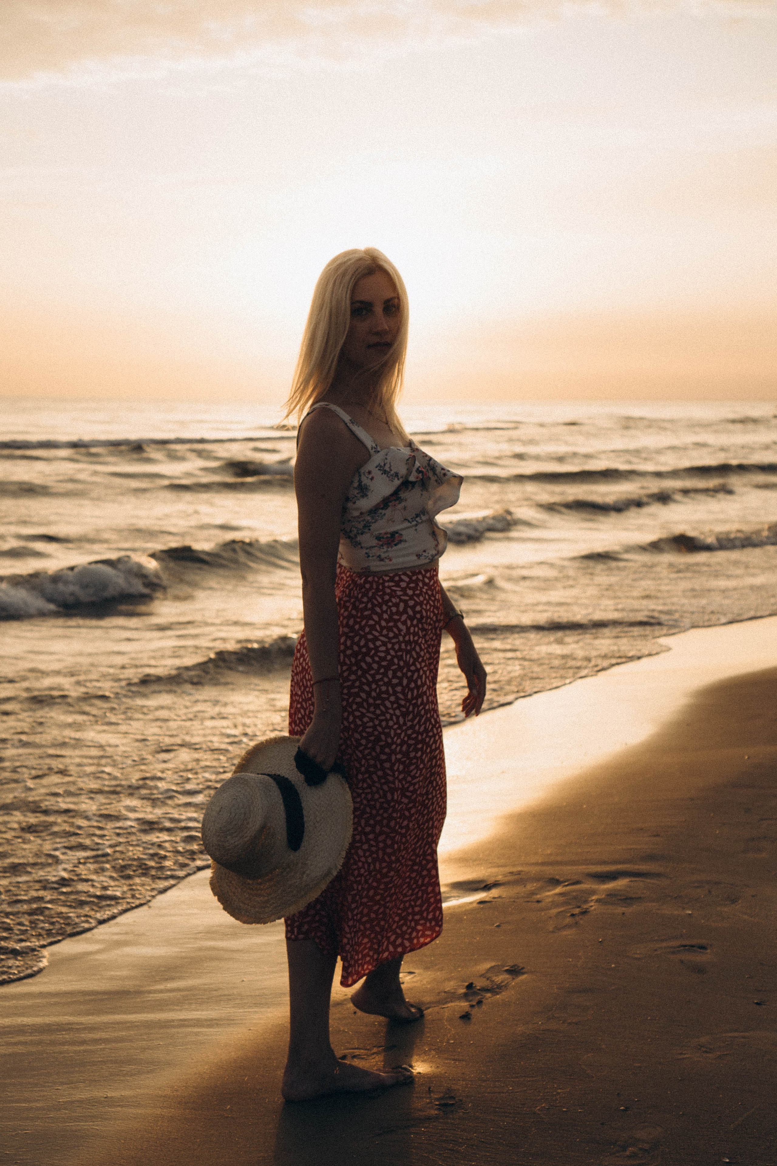 Июльский вечер на берегу черного моря. Профессиональный фотограф, Санкт-Петербург — Виктория Богомолова