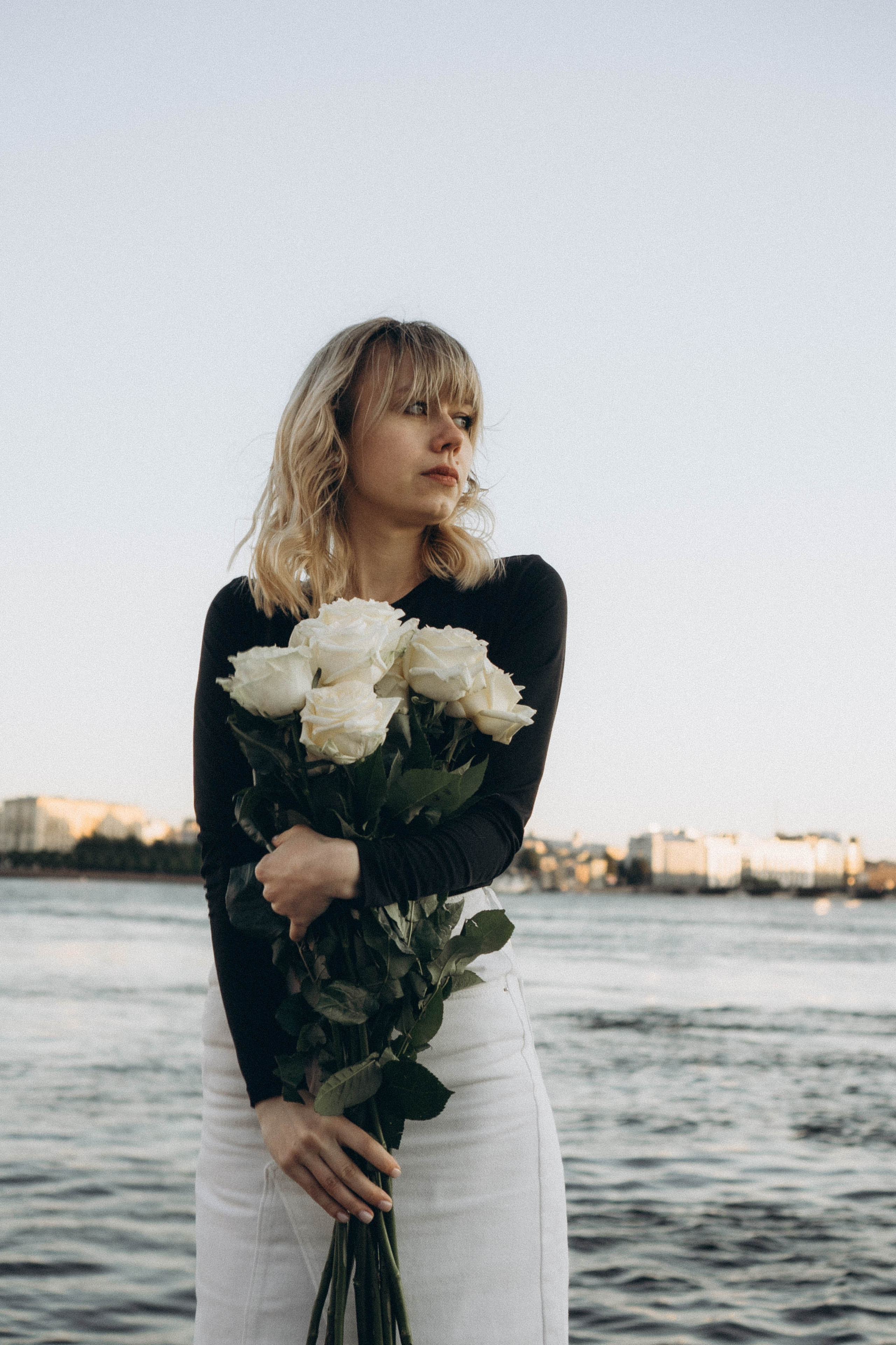 ПРОГУЛКА ПО ГОРОДУ В БЕЛЫЕ НОЧИ (другой вариант). Профессиональный фотограф, Санкт-Петербург — Виктория Богомолова