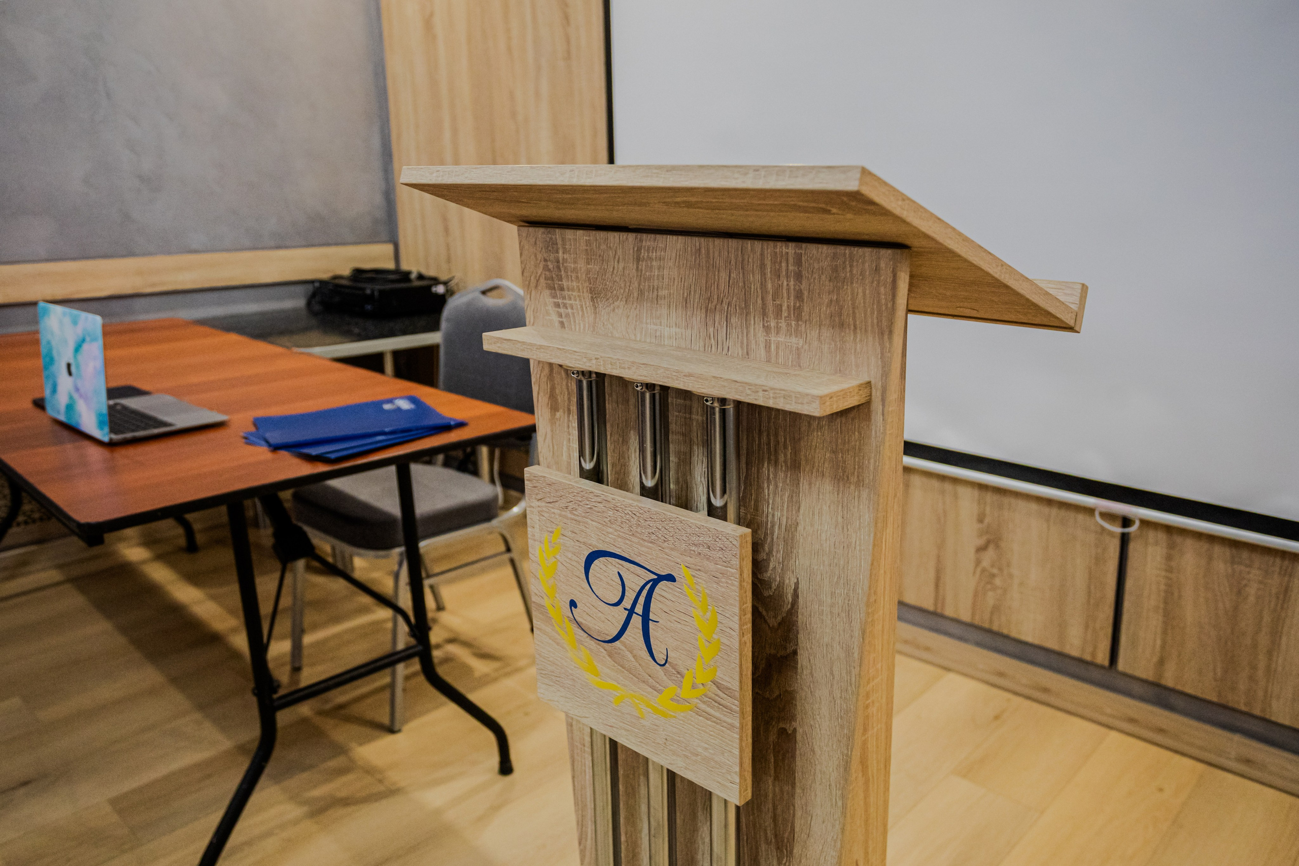 Амакс Сити-отель Уфа, фото Алексея Муравьёва, современный отель,Лобби Амакс Сити-отеля, съёмка фотографа Алексея Муравьёва, гостиничный интерьер,Номера отеля Амакс Сити Уфа, работа фотографа Алексея Муравьёва, комфортабельное размещение,Ресторан Амакс Сити-отеля, фото Алексея Муравьёва, гостиничная кухня,Рецепция Амакс Сити Уфа, съёмка Алексея Муравьёва, сервис для гостей,Спа-зона отеля Амакс Сити, фото Алексея Муравьёва, оздоровительные услуги,Конференц-зал Амакс Сити-отеля, работа фотографа Алексея Муравьёва, бизнес-мероприятия,Лифт отеля Амакс Сити Уфа, съёмка Алексея Муравьёва, современный дизайн,Номера люкс Амакс Сити, фото Алексея Муравьёва, премиальный комфорт,Зона отдыха Амакс Сити-отеля, работа фотографа Алексея Муравьёва, релакс для гостей,Инфраструктура Амакс Сити Уфа, съёмка Алексея Муравьёва, гостиничные услуги,Паркинг отеля Амакс Сити, фото Алексея Муравьёва, безопасность гостей,Вестибюль Амакс Сити, работа фотографа Алексея Муравьёва, элегантность интерьера,Номера стандарт Амакс Сити-отеля, съёмка Алексея Муравьёва, удобство проживания,Общественные зоны Амакс Сити Уфа, фото Алексея Муравьёва, современный дизайн,Ресторан и бар Амакс Сити, работа фотографа Алексея Муравьёва, гастрономические предложения,Интерьер отеля Амакс Сити Уфа, фото Алексея Муравьёва, гостиничный стиль,Мебель номеров Амакс Сити, съёмка Алексея Муравьёва, комфорт для постояльцев,Освещение отеля Амакс Сити, работа фотографа Алексея Муравьёва, уют для гостей,Терраса Амакс Сити-отеля, фото Алексея Муравьёва, панорамный вид