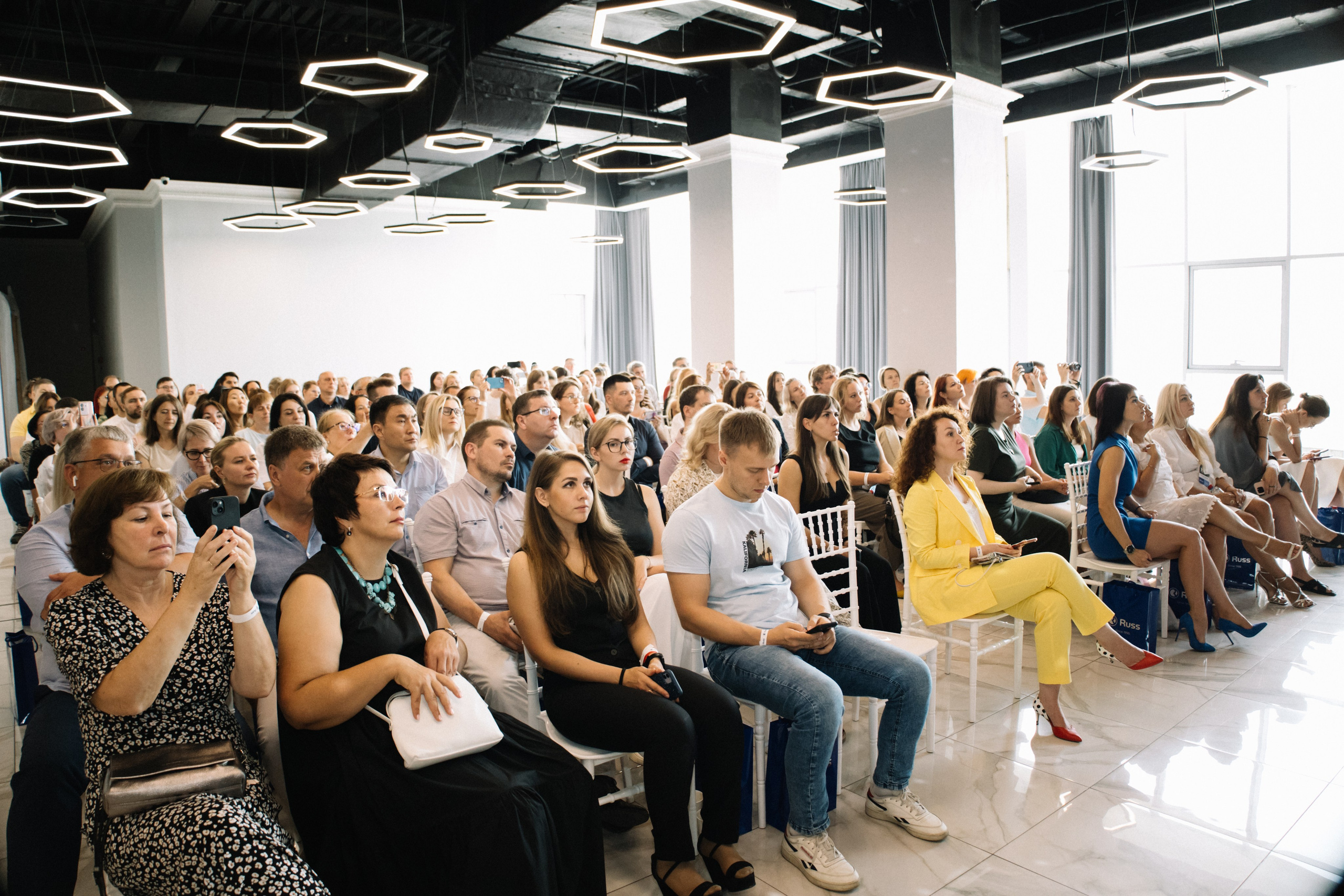 RUSS. Фотограф в Иркутске