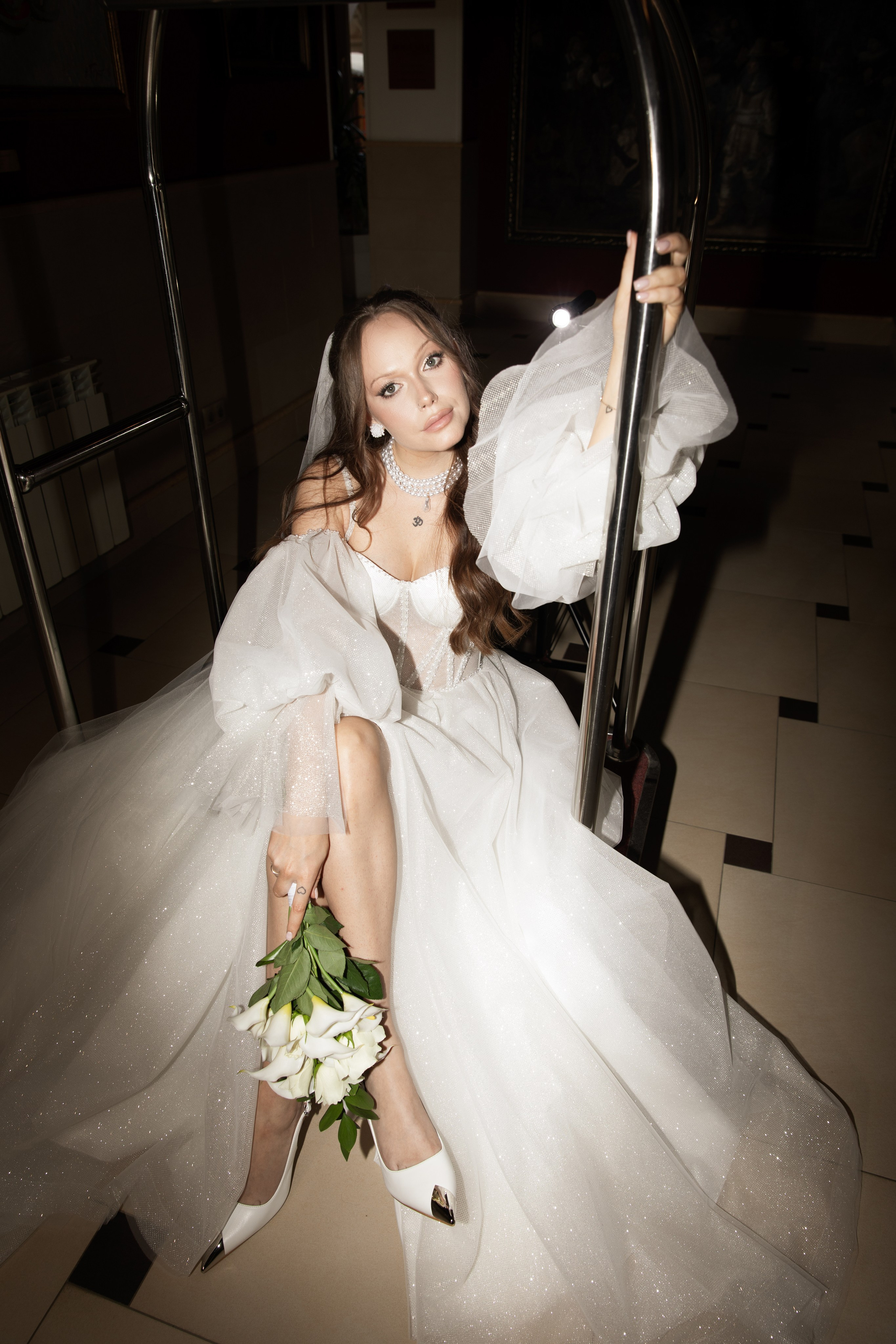 Никита и Виктория сборы и лавстори. Меня зовут Александр Литвинчук и я свадебный фотограф в Саратове