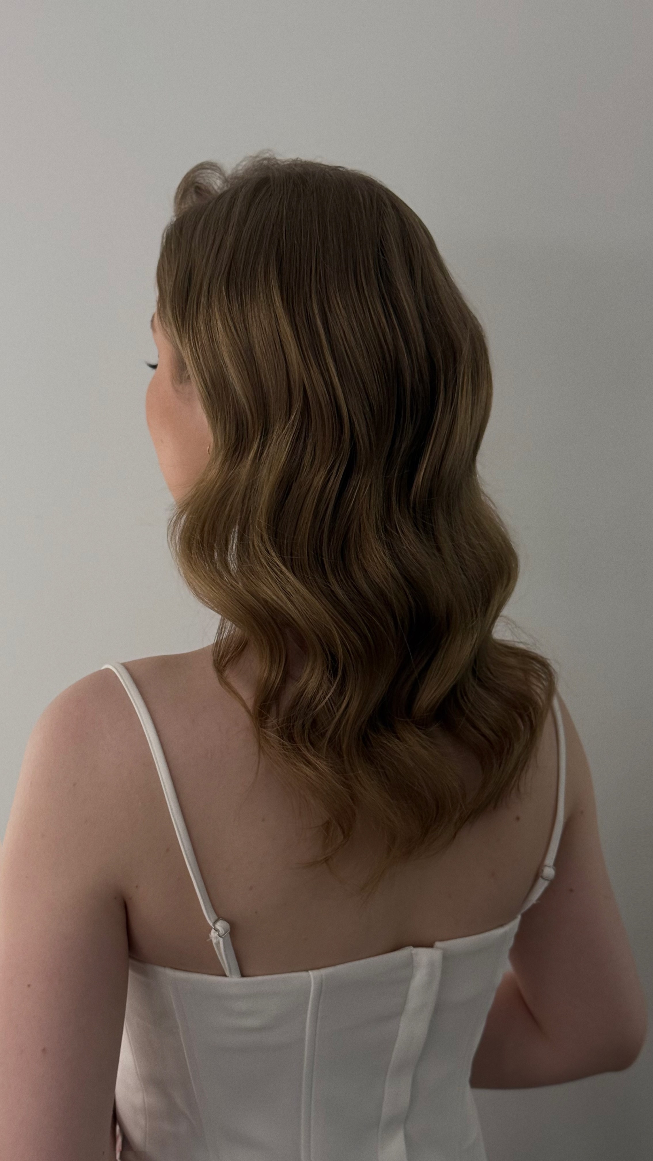 Прически, укладки. Студия визажистов, стилистов по прическам, бровистов и мастеров по ресницам