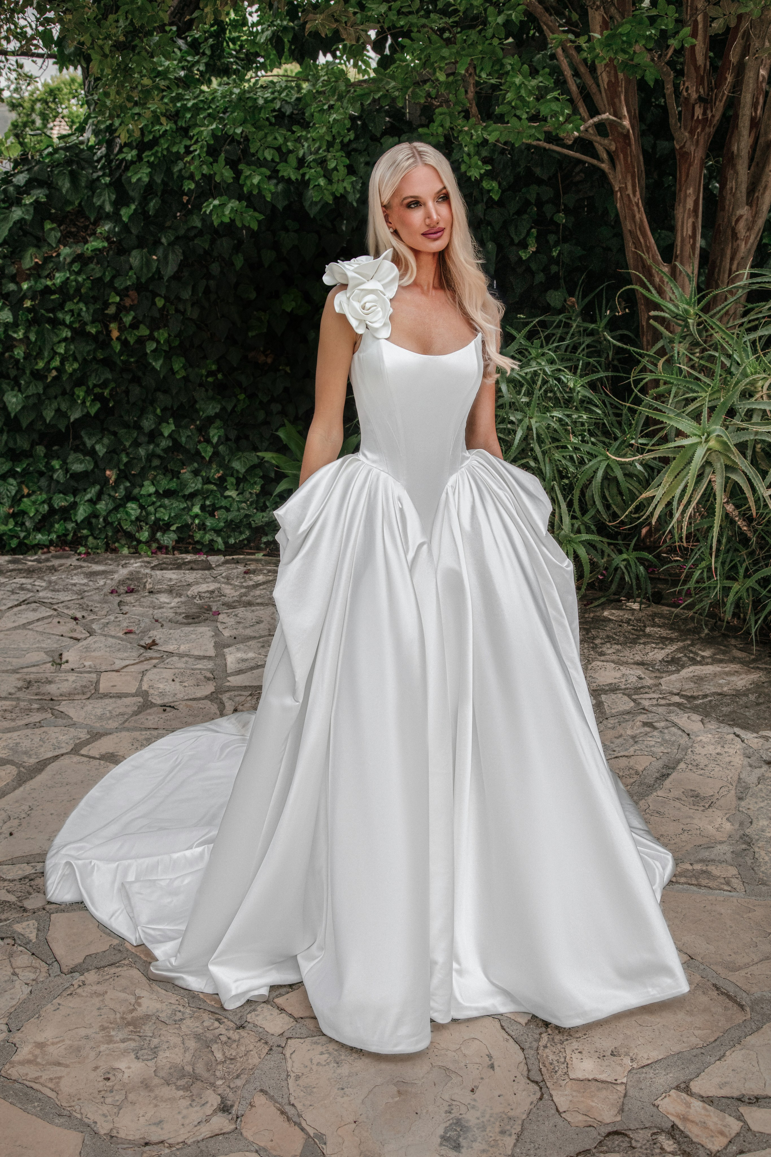 ZEEV (Commercial Retouch). Илья Игнатченко — фотограф, ретушер