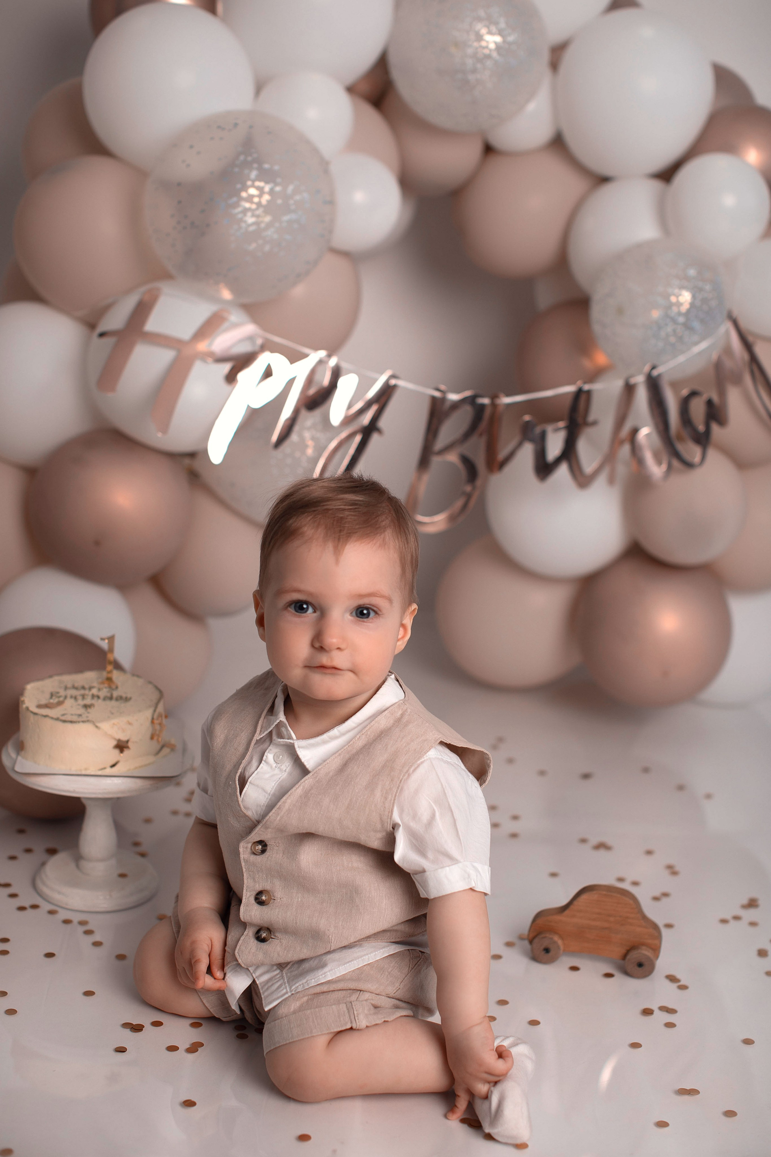 Съемка Первый тортик. Фотограф новорожденных