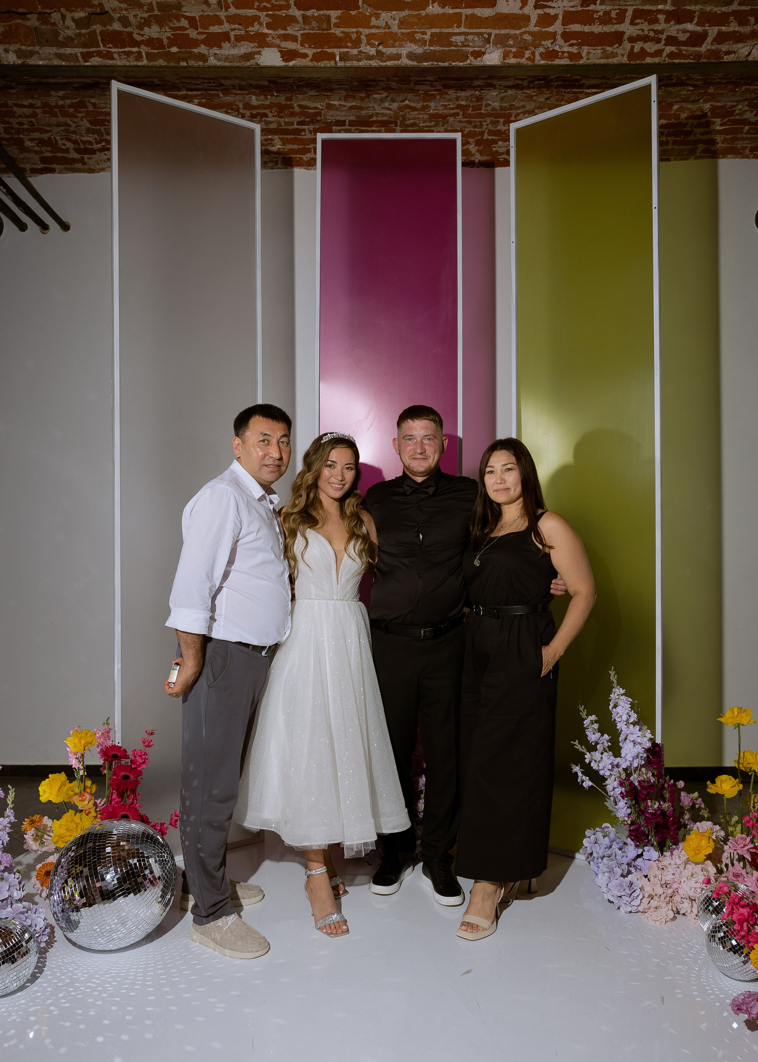 Дмитрий и Алита. Фотограф Эмиль Исякаев