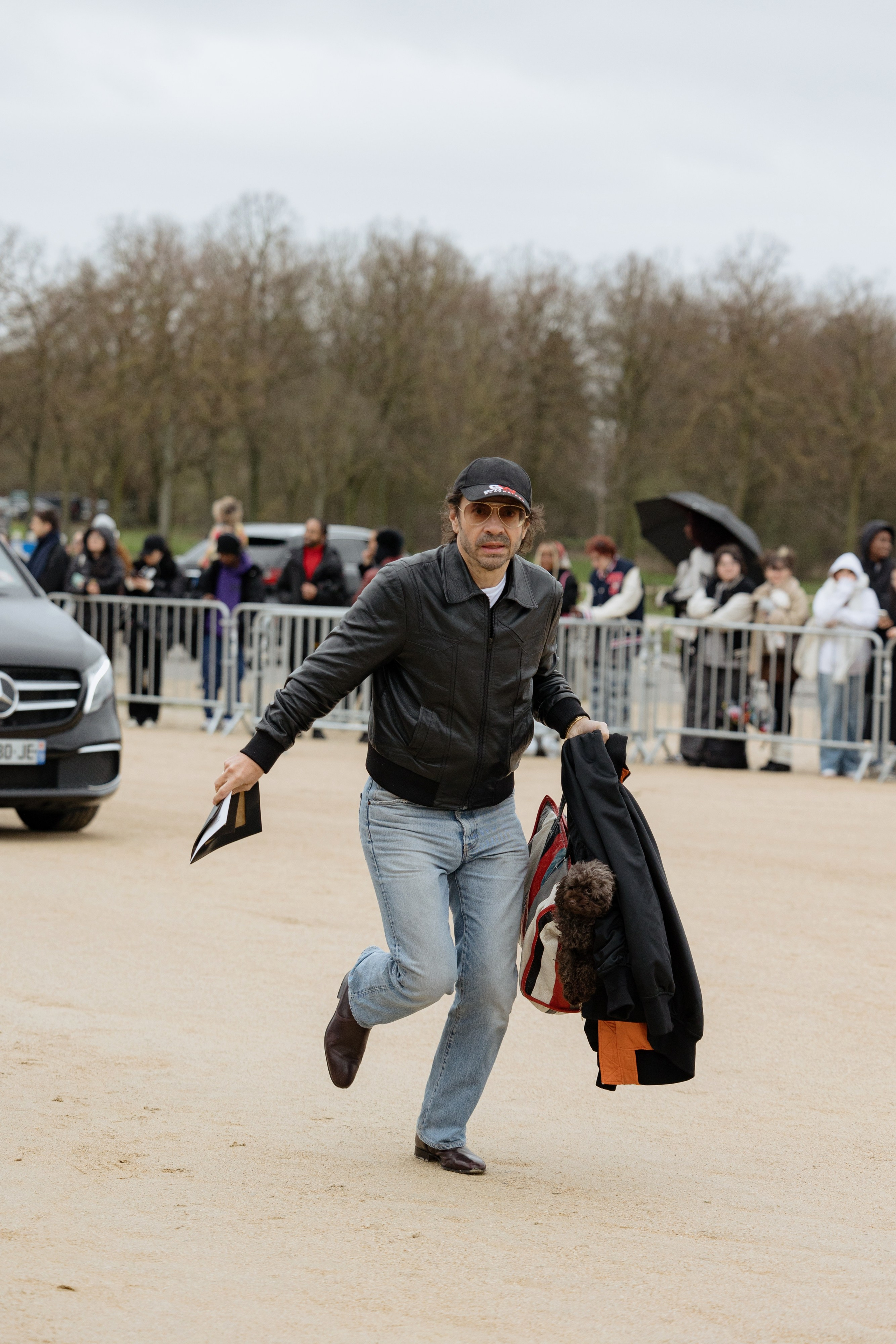 LOEWE PFW WOMENSWEAR FALL-WINTER 24/25. Photographer in Milan Ivan Goncharov