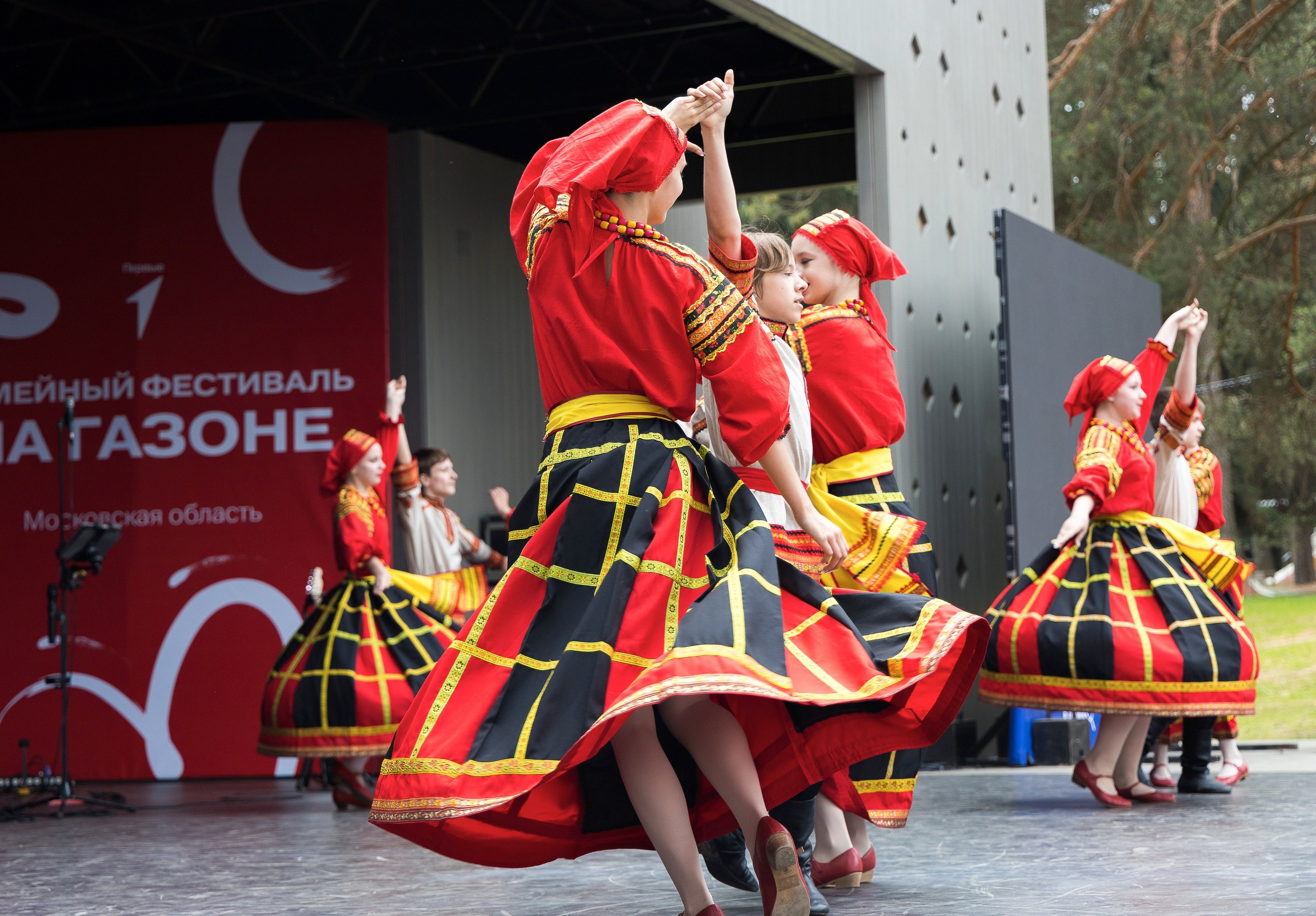 — Город танцует в парках г. Жуковский