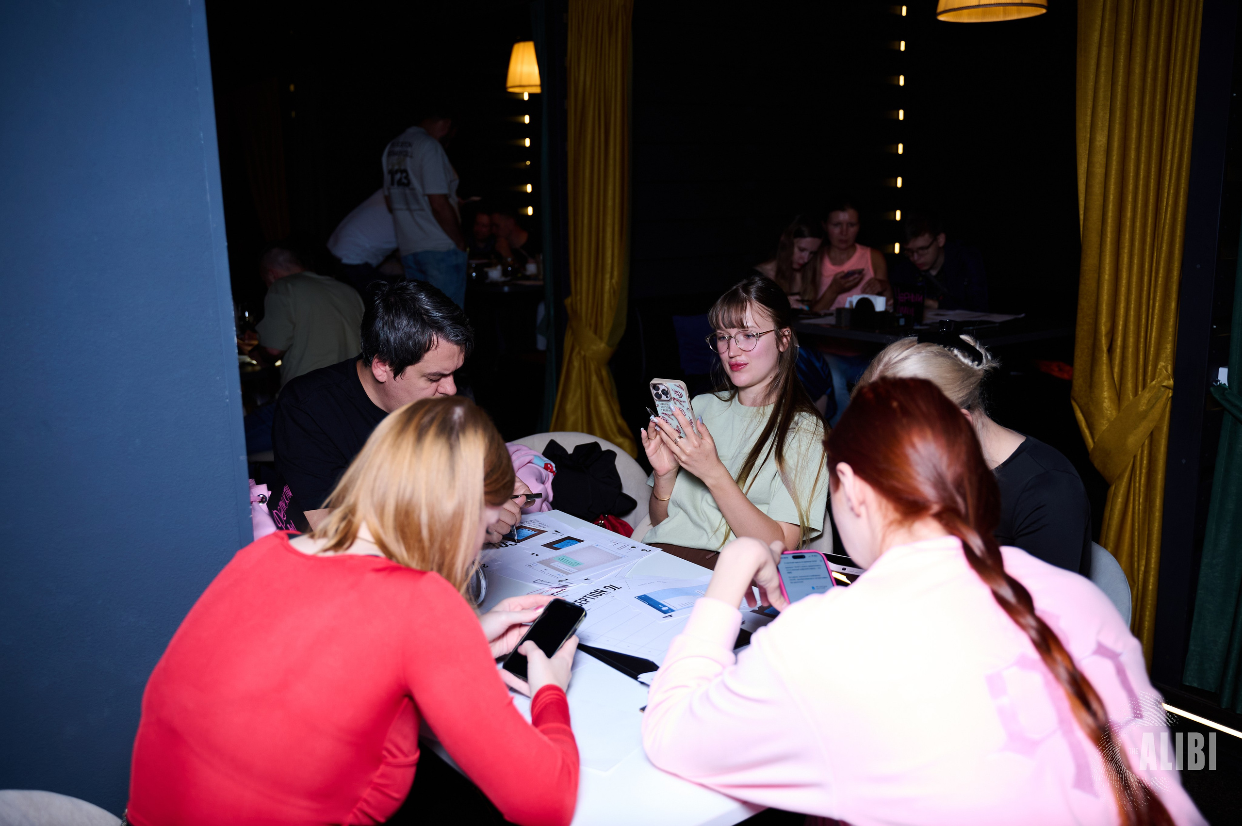 Квиз ALIBI. Фотограф Универсал в Новосибирске