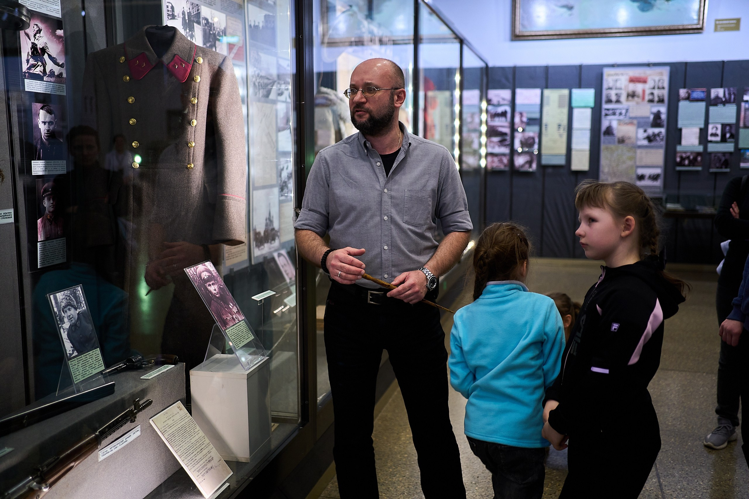 Субботник у Управления делами Мэра и Правительства Москвы. Фотограф и Видеограф в Москве. Олег Корушев