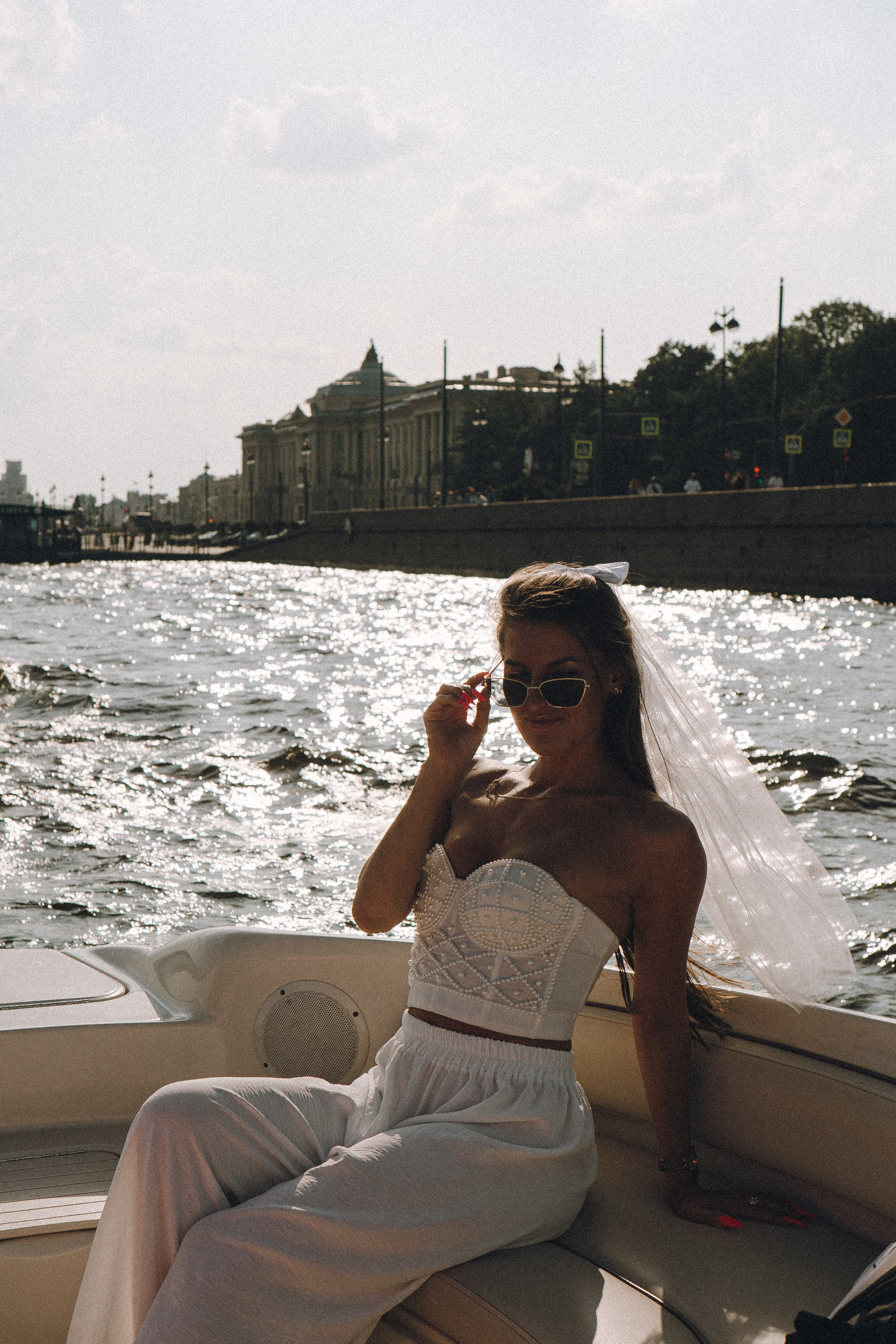 ДЕВИЧНИК НА КАТЕРЕ. Профессиональный фотограф, Санкт-Петербург — Виктория Богомолова