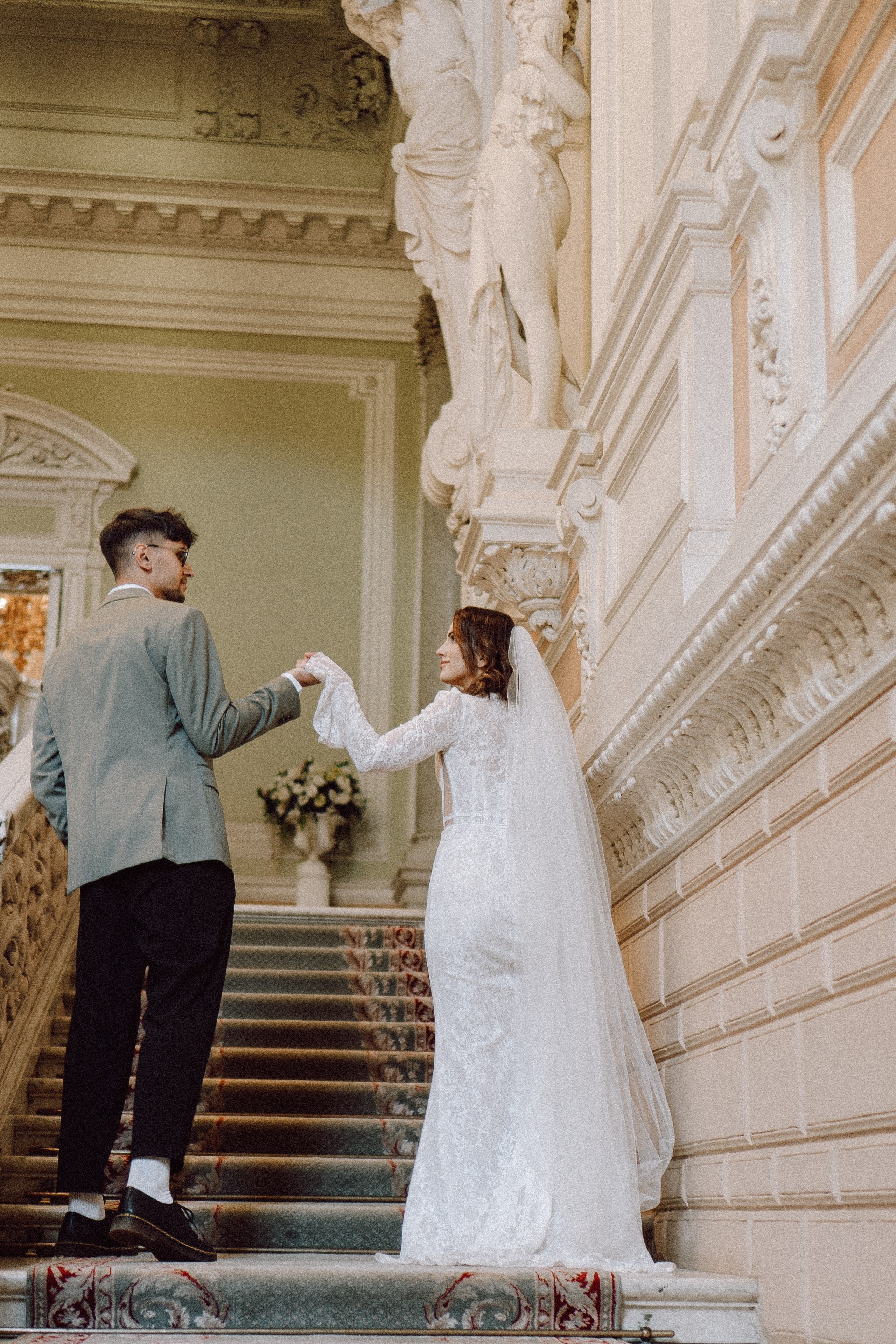 СЪЁМКИ В ПЕРВОМ ДВОРЦЕ ПРОГУЛКА И СТУДИЯ. Профессиональный фотограф, Санкт-Петербург — Виктория Богомолова