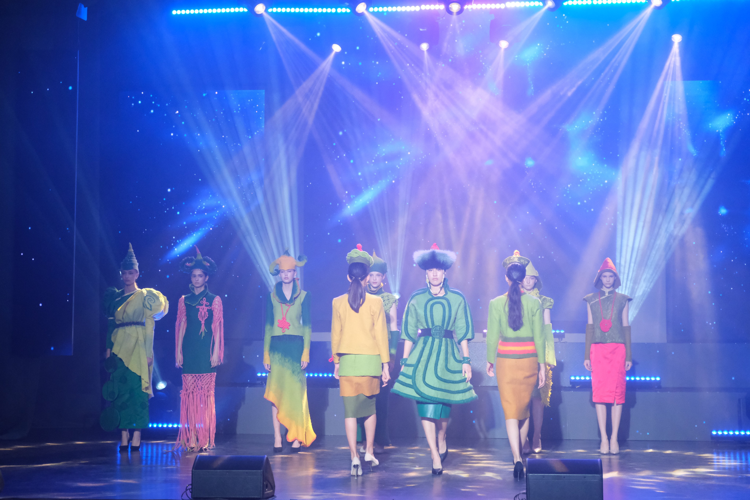 Концерт, посвященный 100-летию Хоринского района. Сэсэг — дочь степи | семейный фотограф