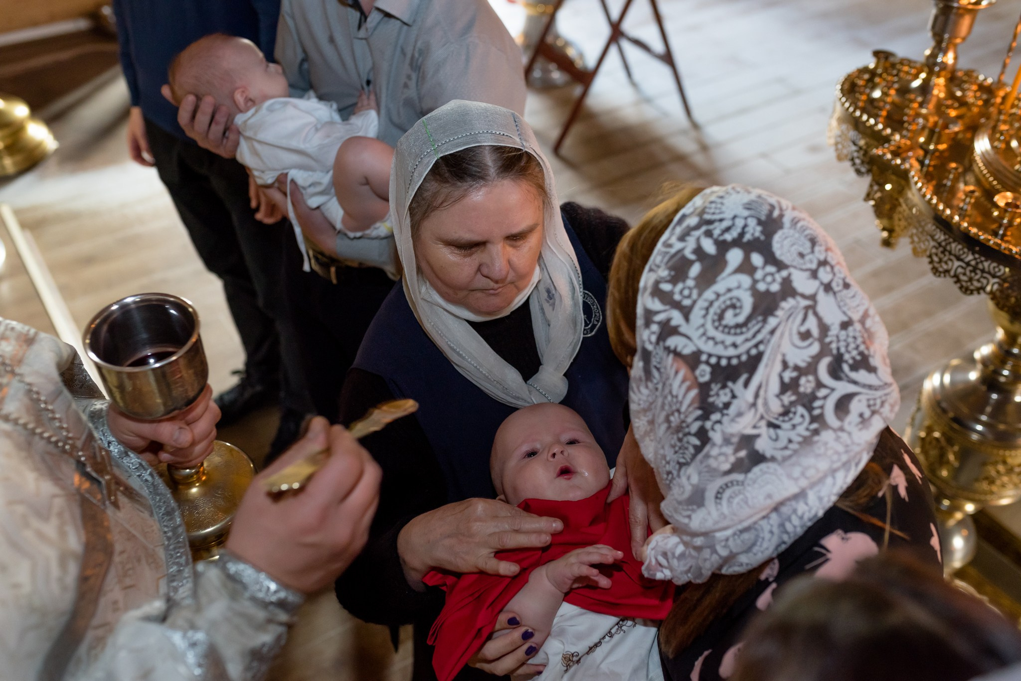 Крещение в церкви. Свадебный и семейный фотограф из Санкт-Петербурга Климов Анатолий