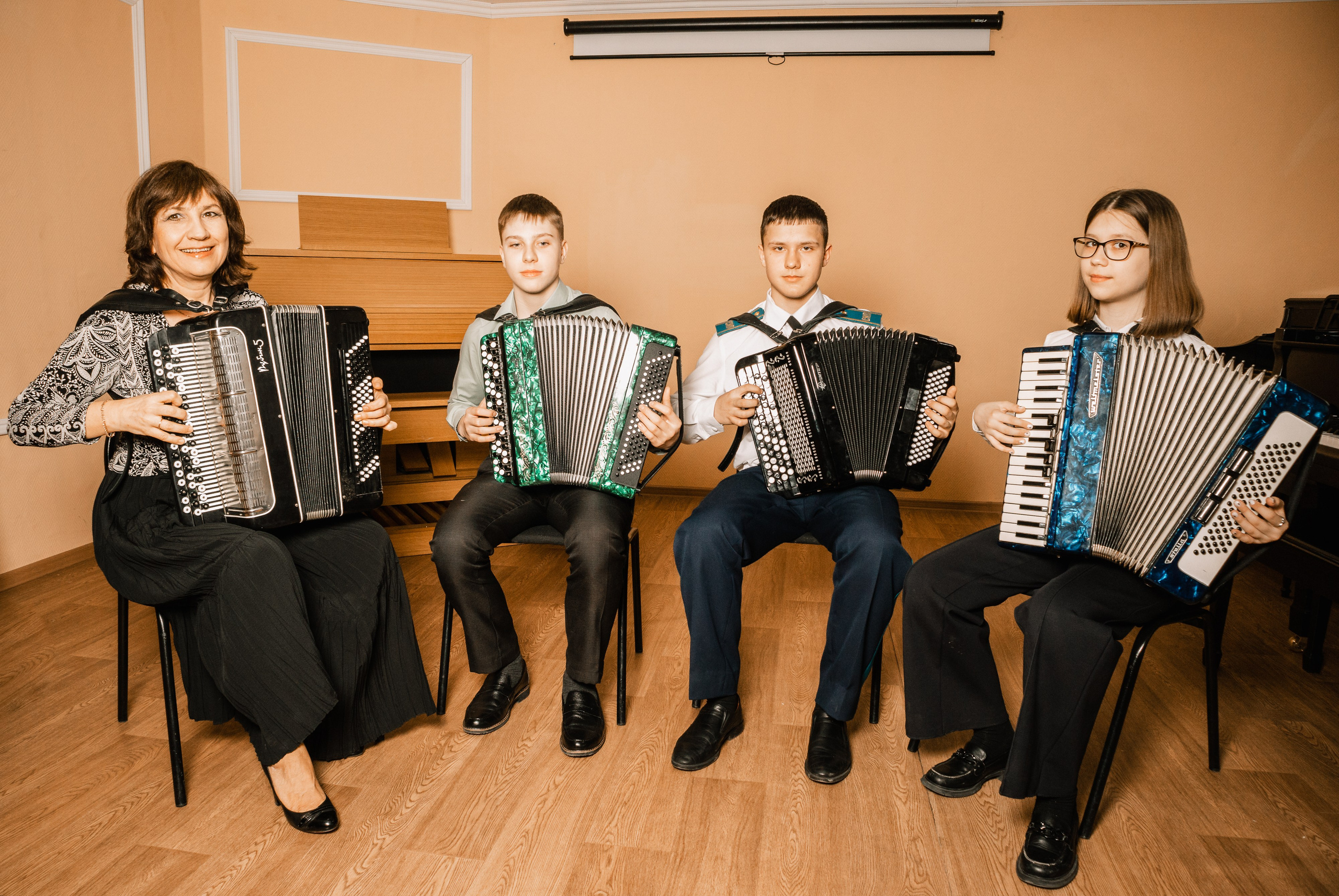 Музыкальная школа Муза. Фотограф в Новосибирске Евгений Маслов