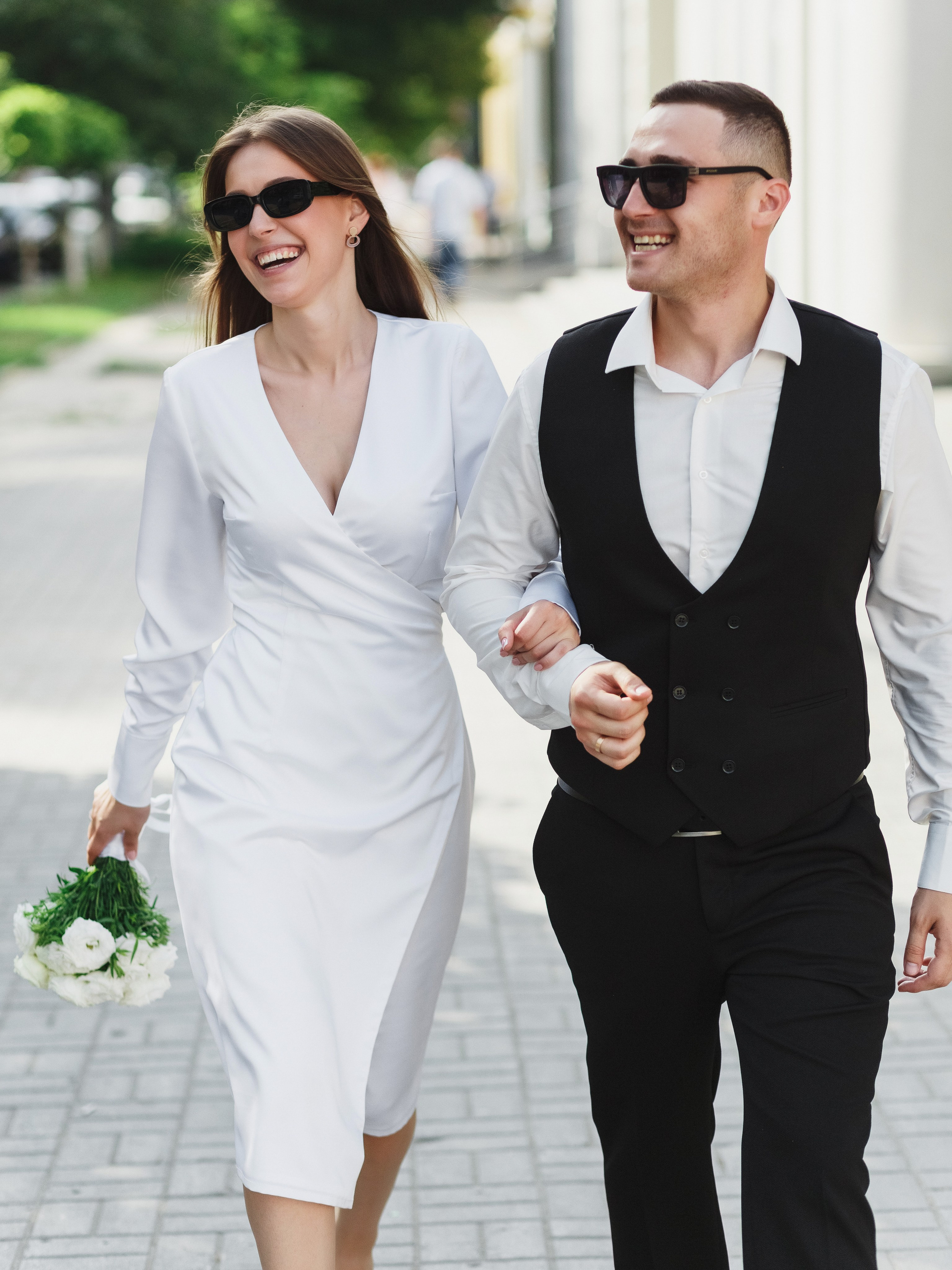 Свадебный фотограф Таганрог — фотосессия в центре города и банкет в коттедже «Виктория». Свадебный и семейный фотограф в Таганроге Бакарюк Антон