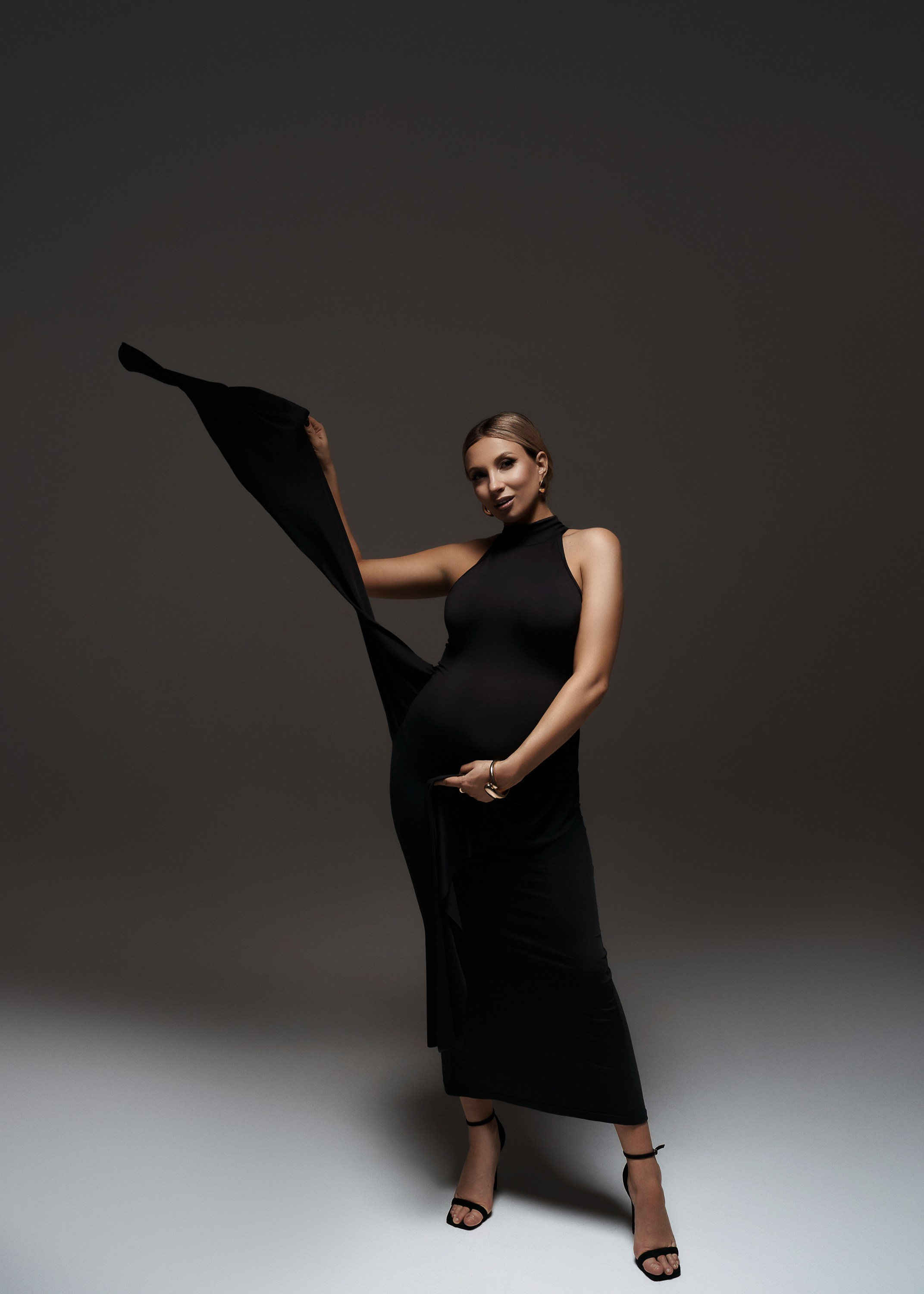 МИЛА И ДМИТРИЙ. Женский портрет