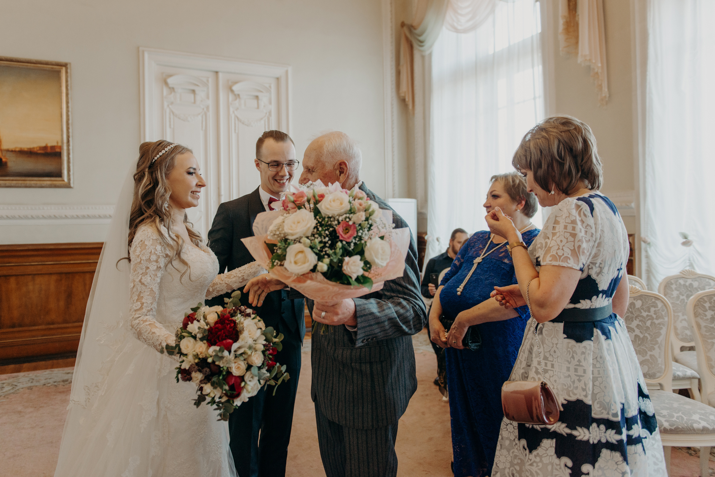 Небольшая семейная свадьба Валерии и Никиты. Свадебный фотограф в Санкт-Петербурге Венера Ахметова