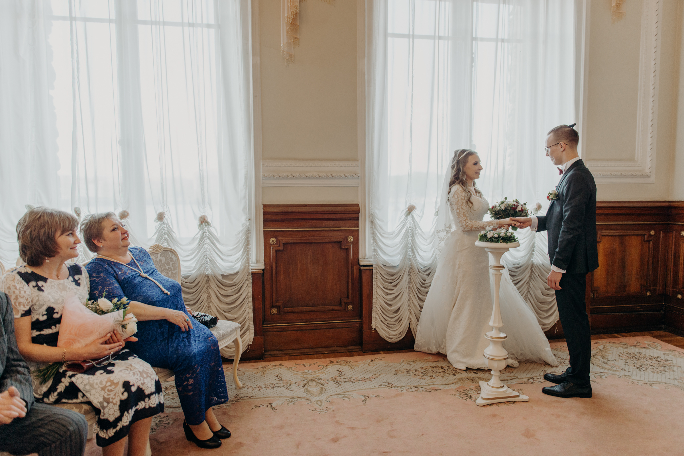 Небольшая семейная свадьба Валерии и Никиты. Свадебный фотограф в Санкт-Петербурге Венера Ахметова