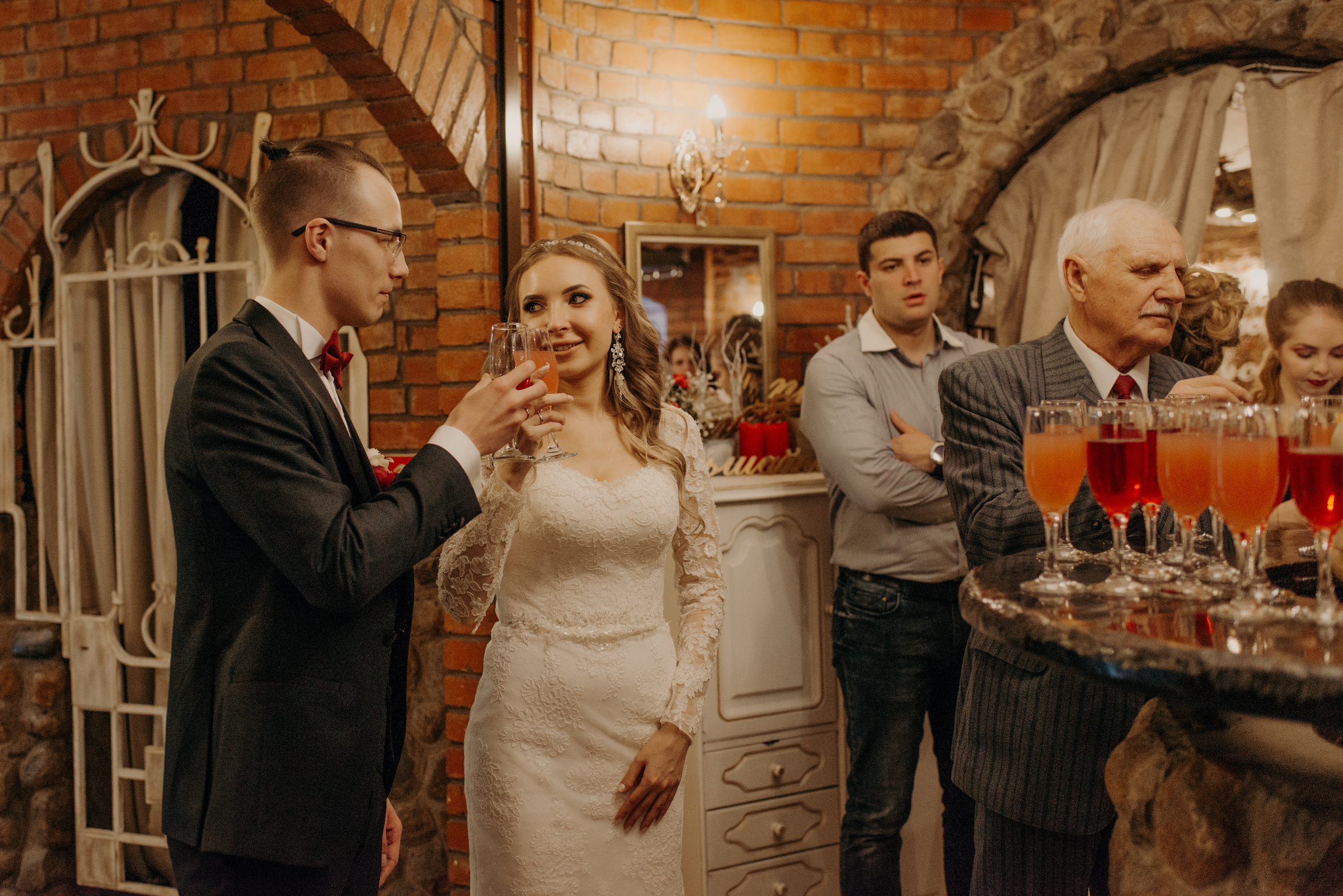 Небольшая семейная свадьба Валерии и Никиты. Свадебный фотограф в Санкт-Петербурге Венера Ахметова