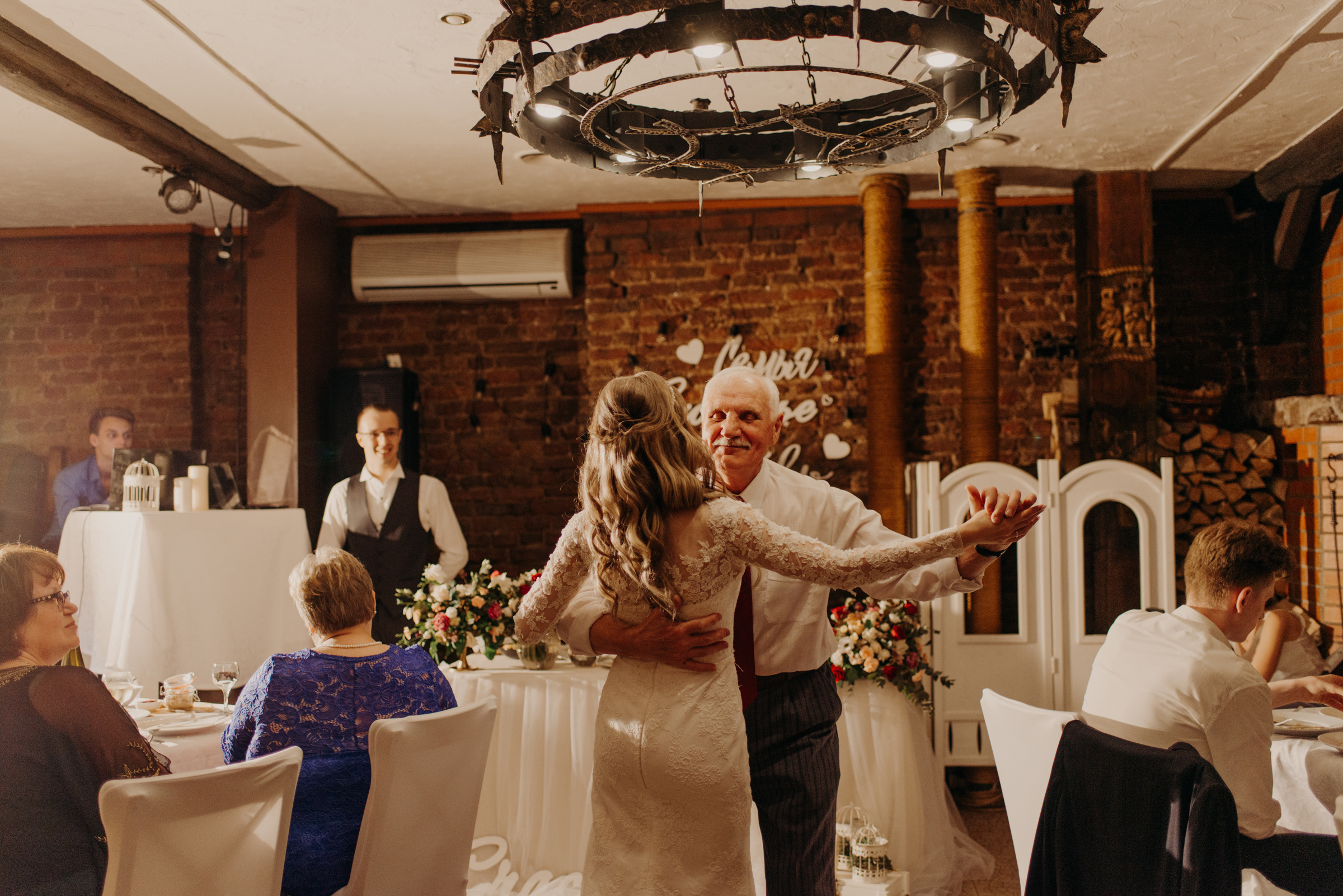 Небольшая семейная свадьба Валерии и Никиты. Свадебный фотограф в Санкт-Петербурге Венера Ахметова