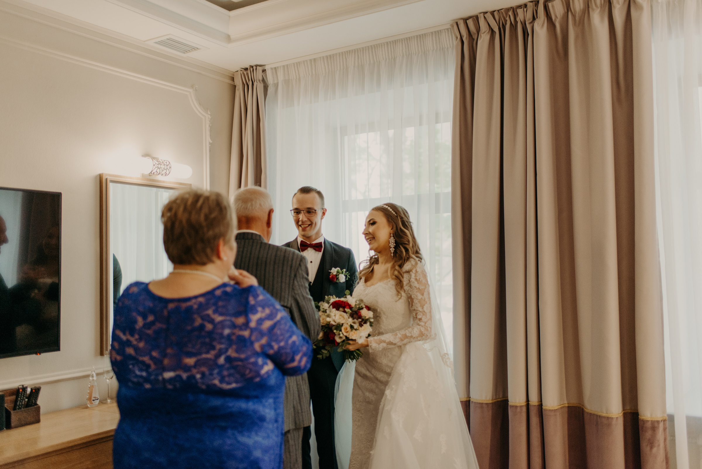 Небольшая семейная свадьба Валерии и Никиты. Свадебный фотограф в Санкт-Петербурге Венера Ахметова